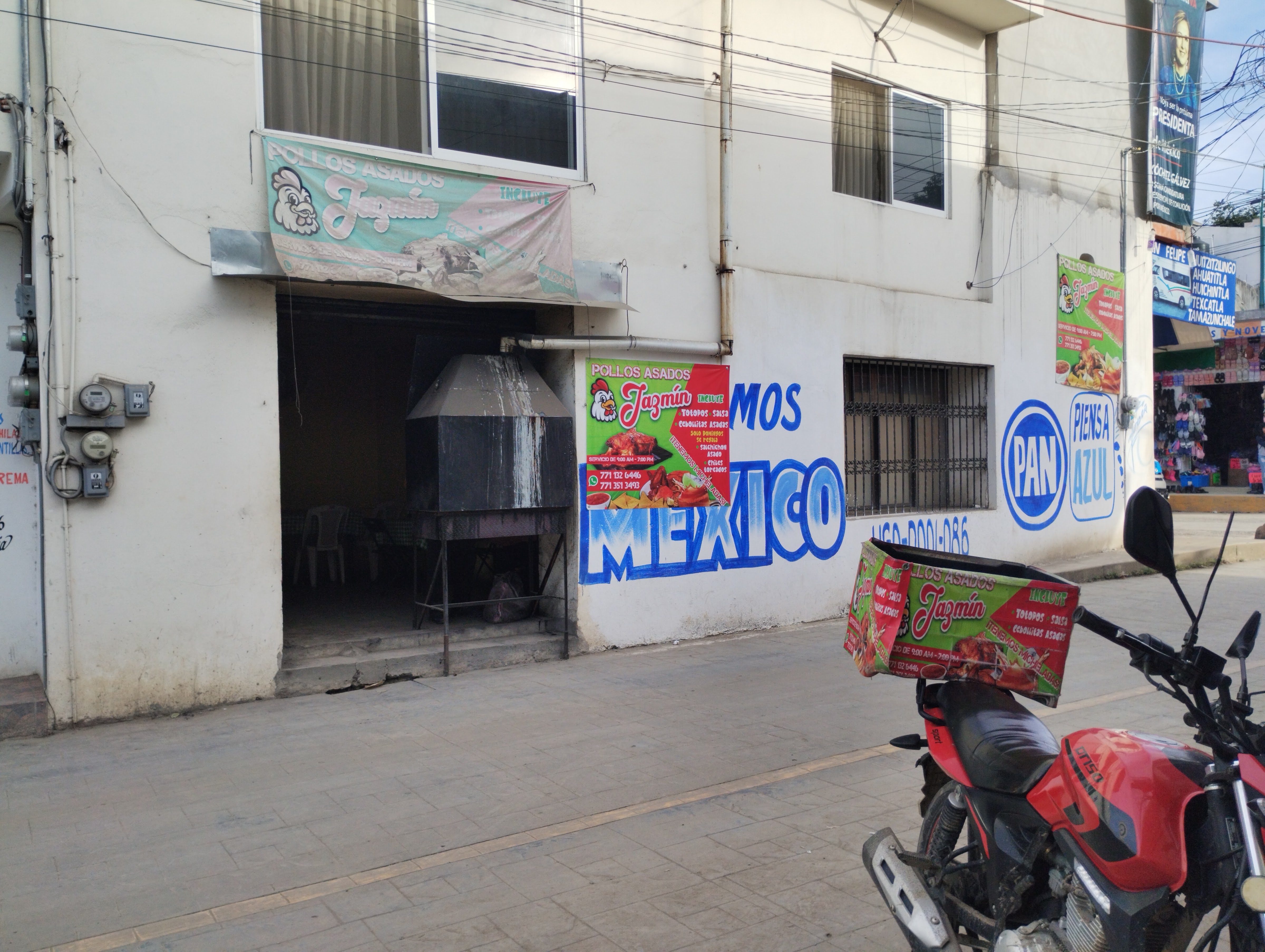 Pollos asados "Jazmín" image 1