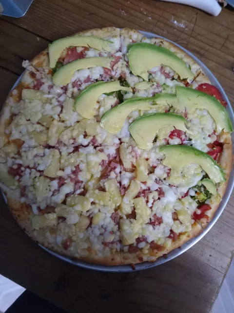 Dany's Pizza image 4