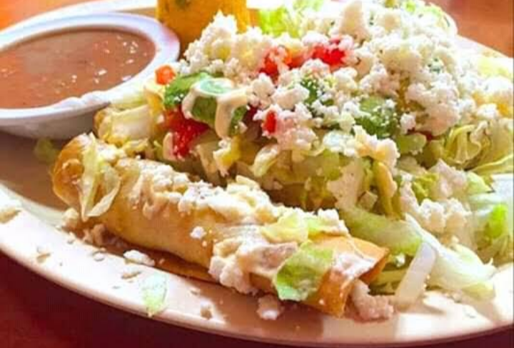 Comedor Adri image 1