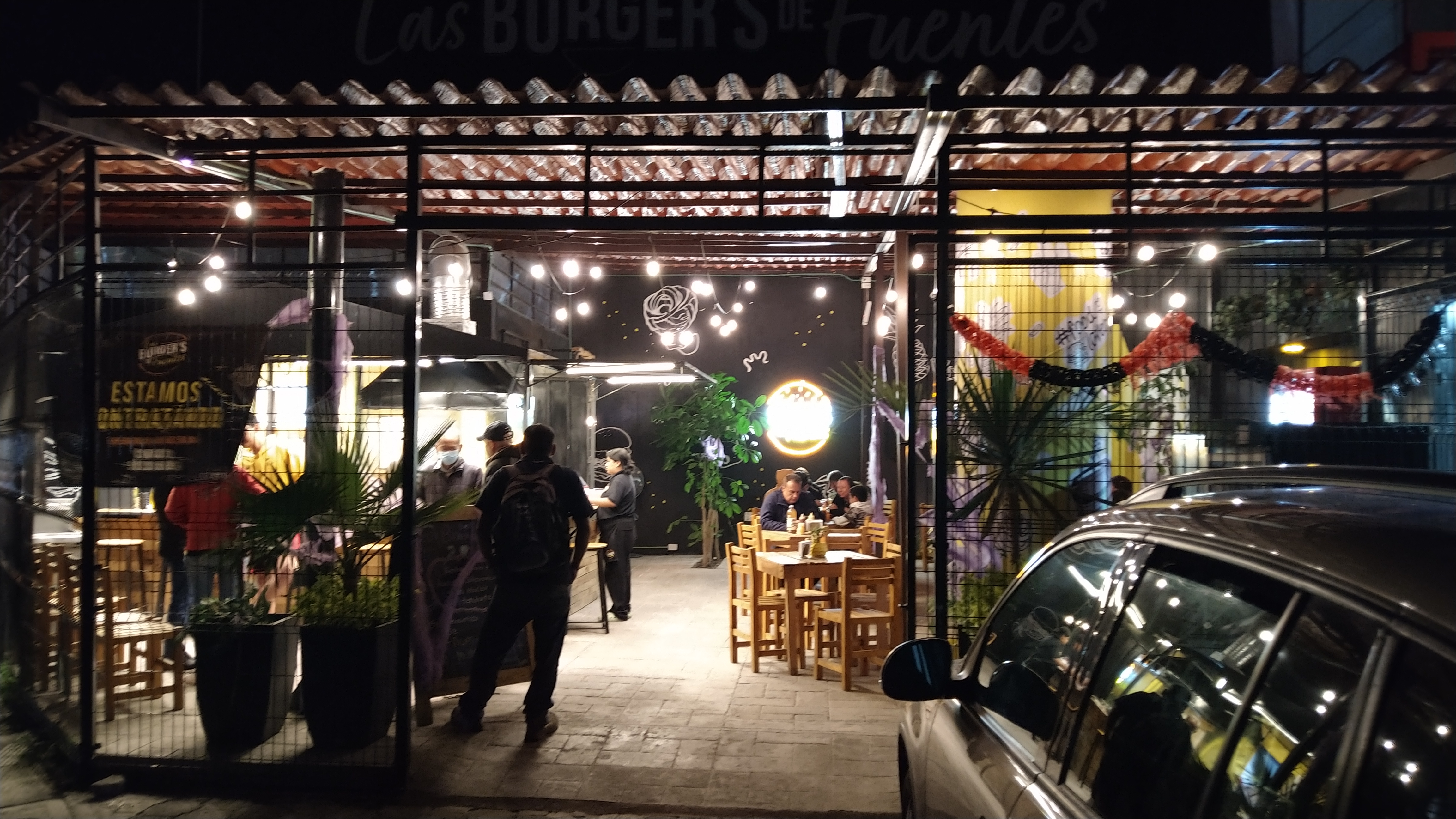 Las Burger's de Fuentes image 1