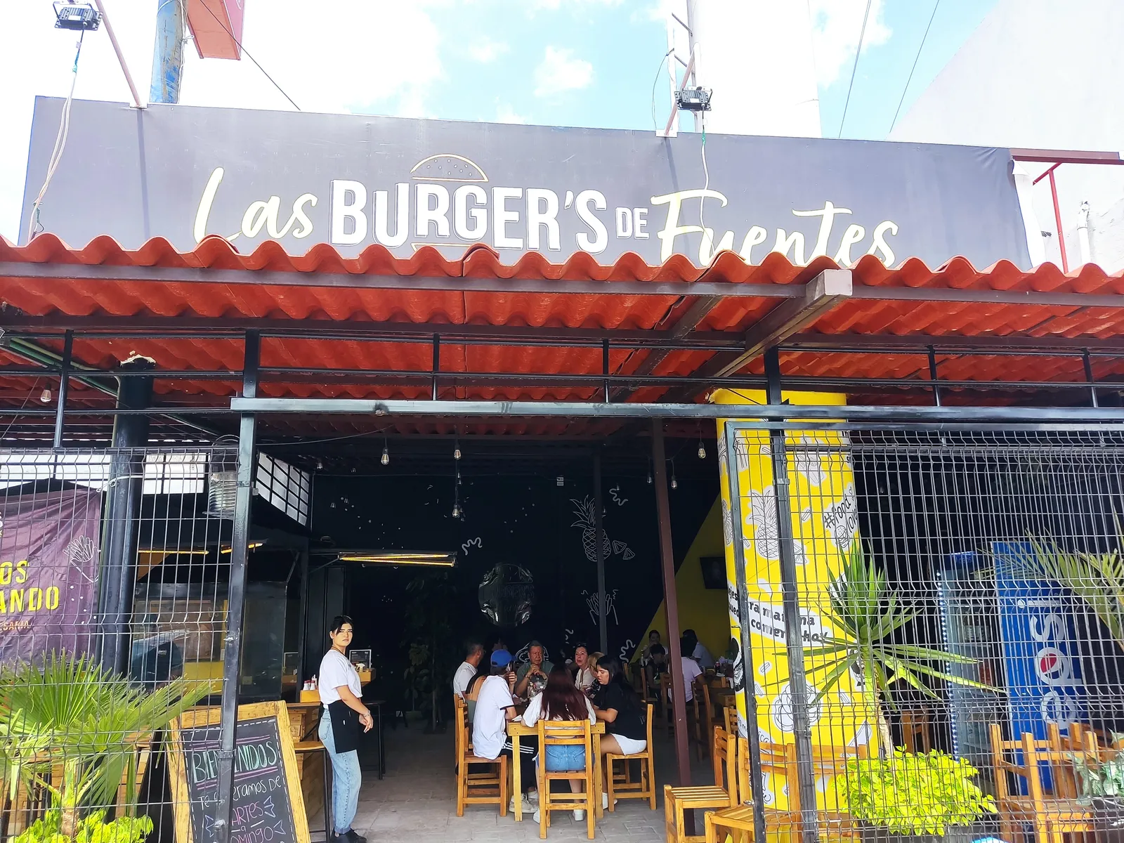 Las Burger's de Fuentes image 9