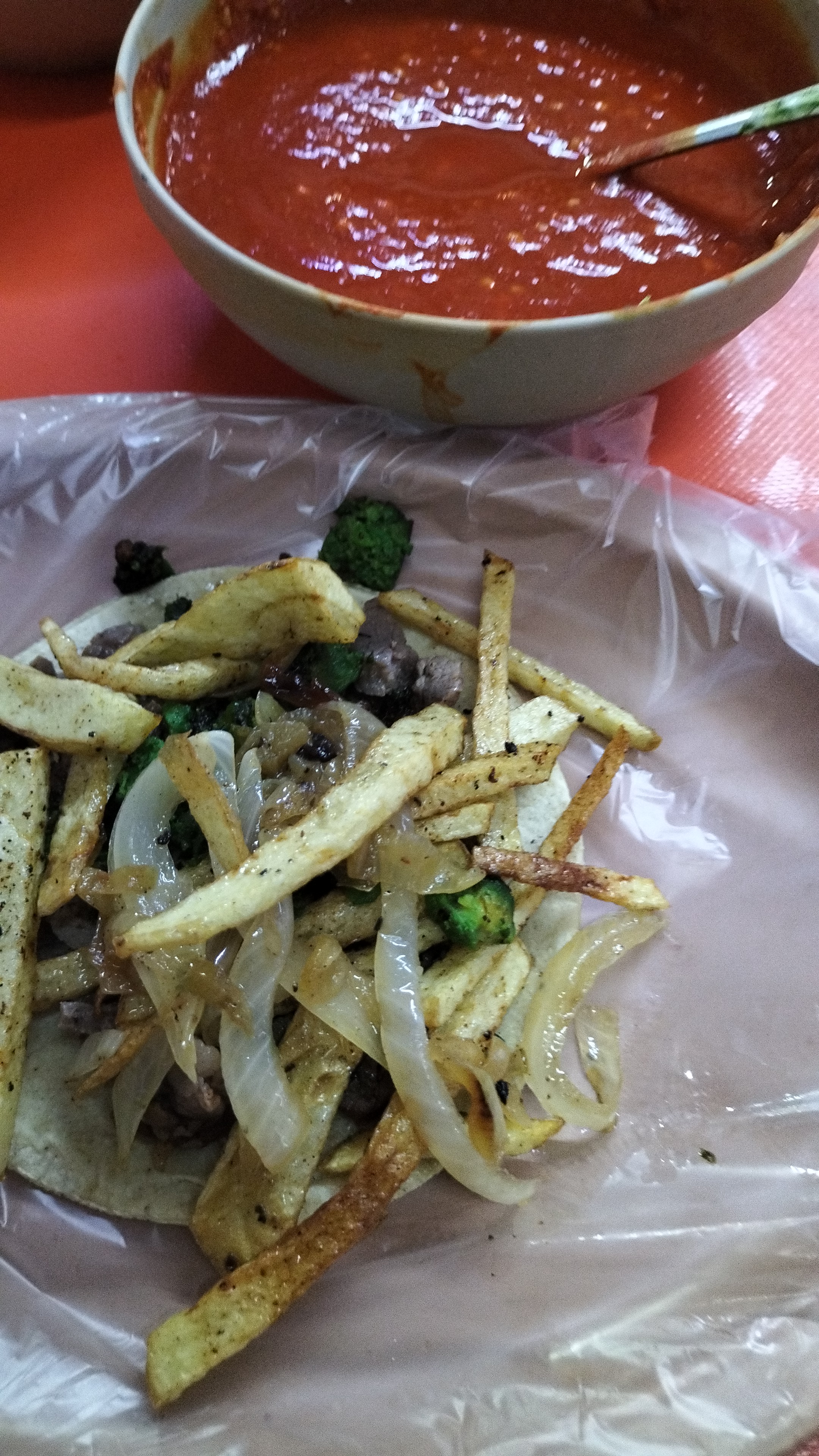 Taquería los Guaches image 10