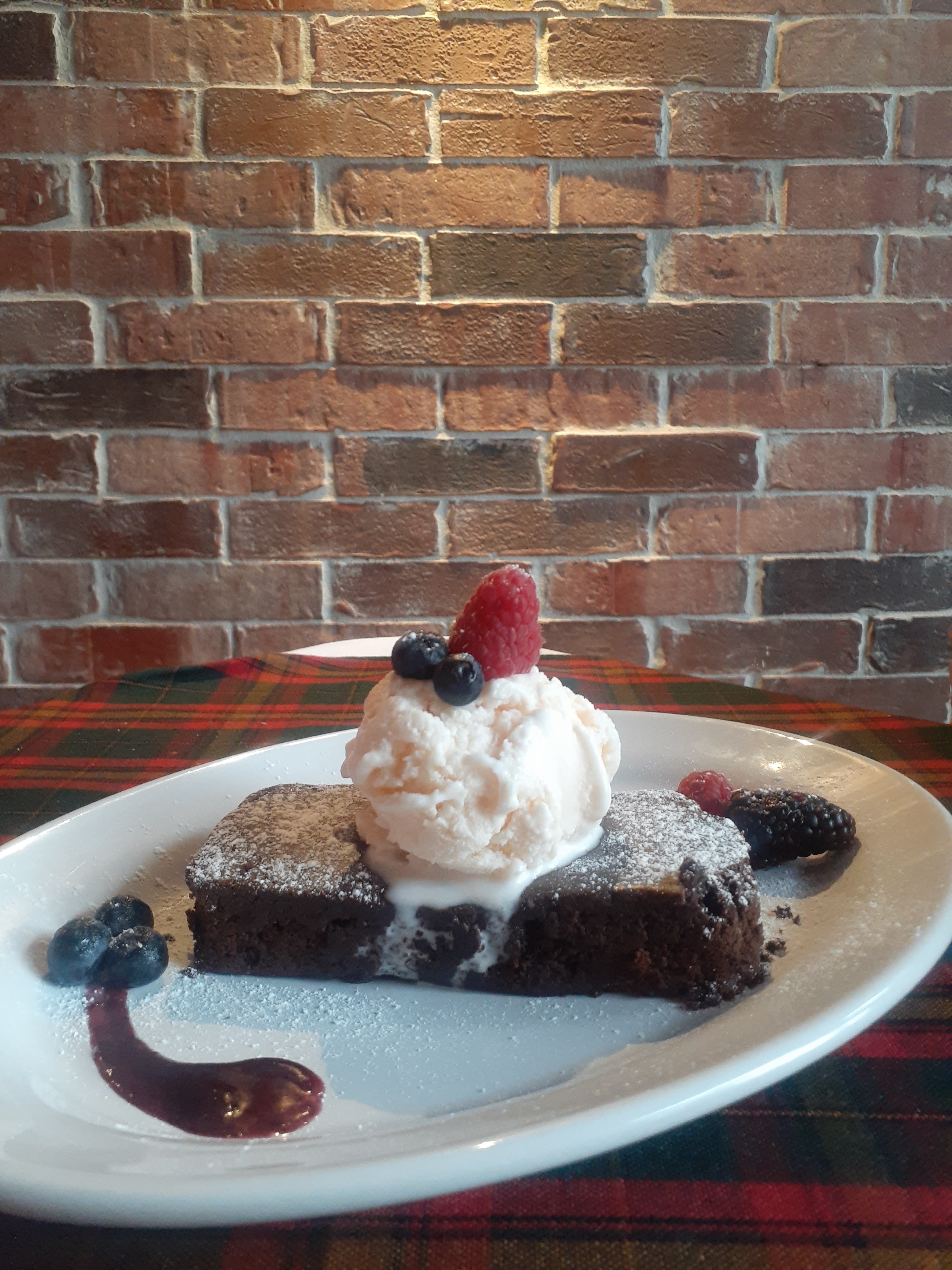 Crecola Plaza Romeu image 9