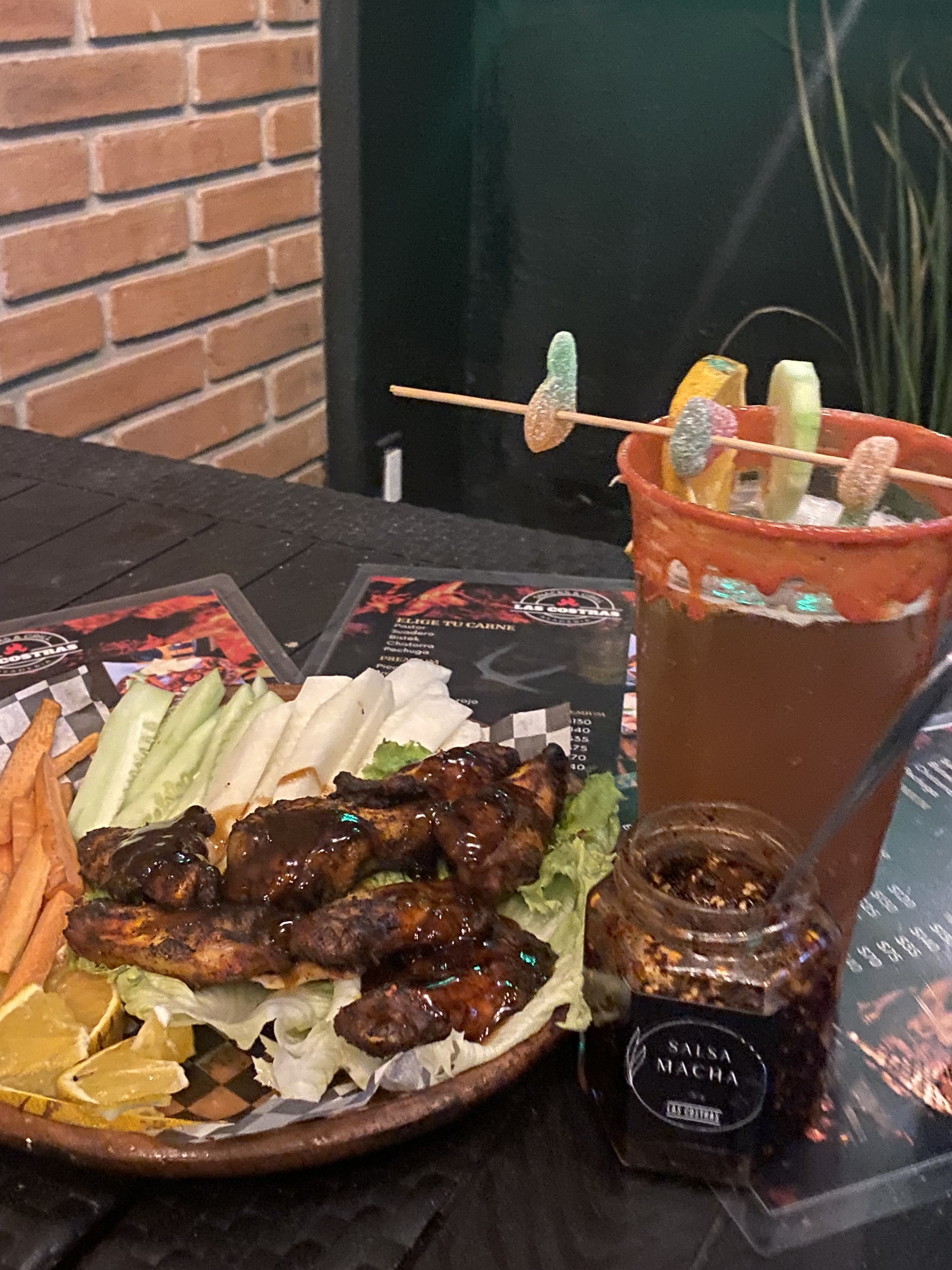 Las Costras Snacks & Grill image 1