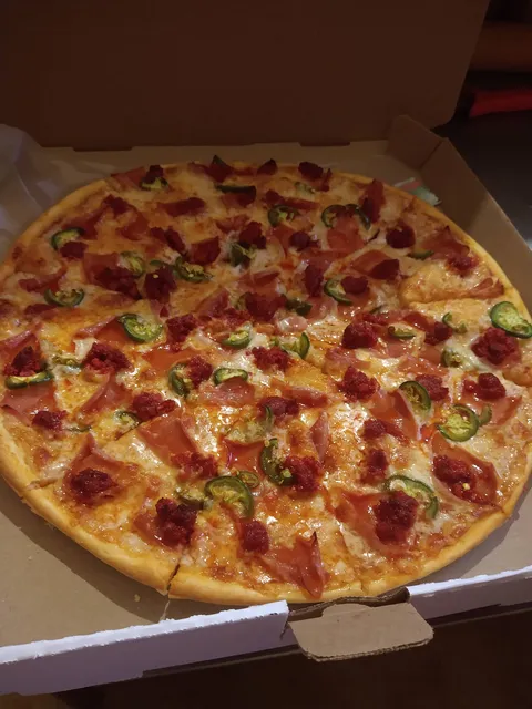 Megan Pizza image 1