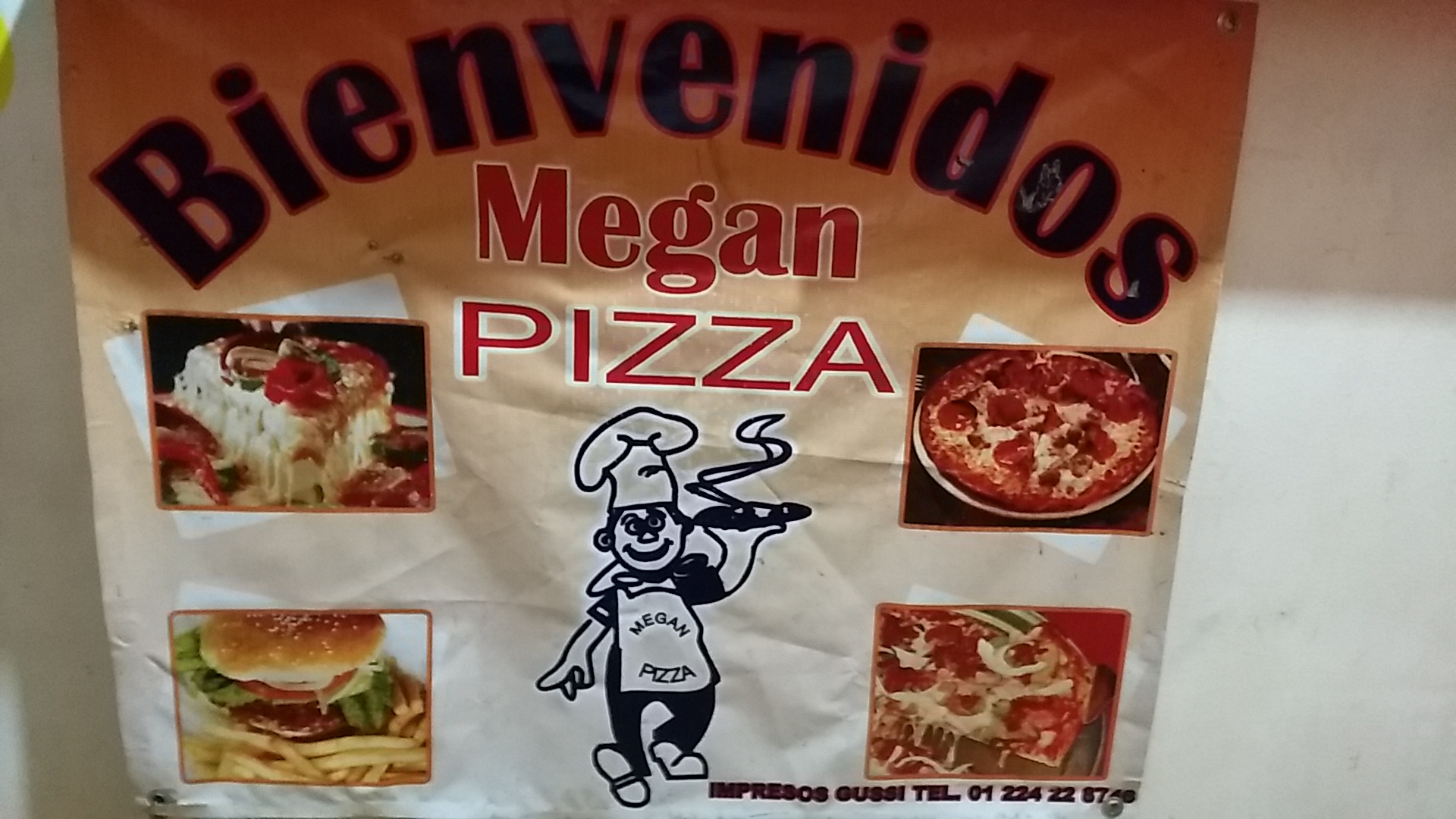 Megan Pizza image 7
