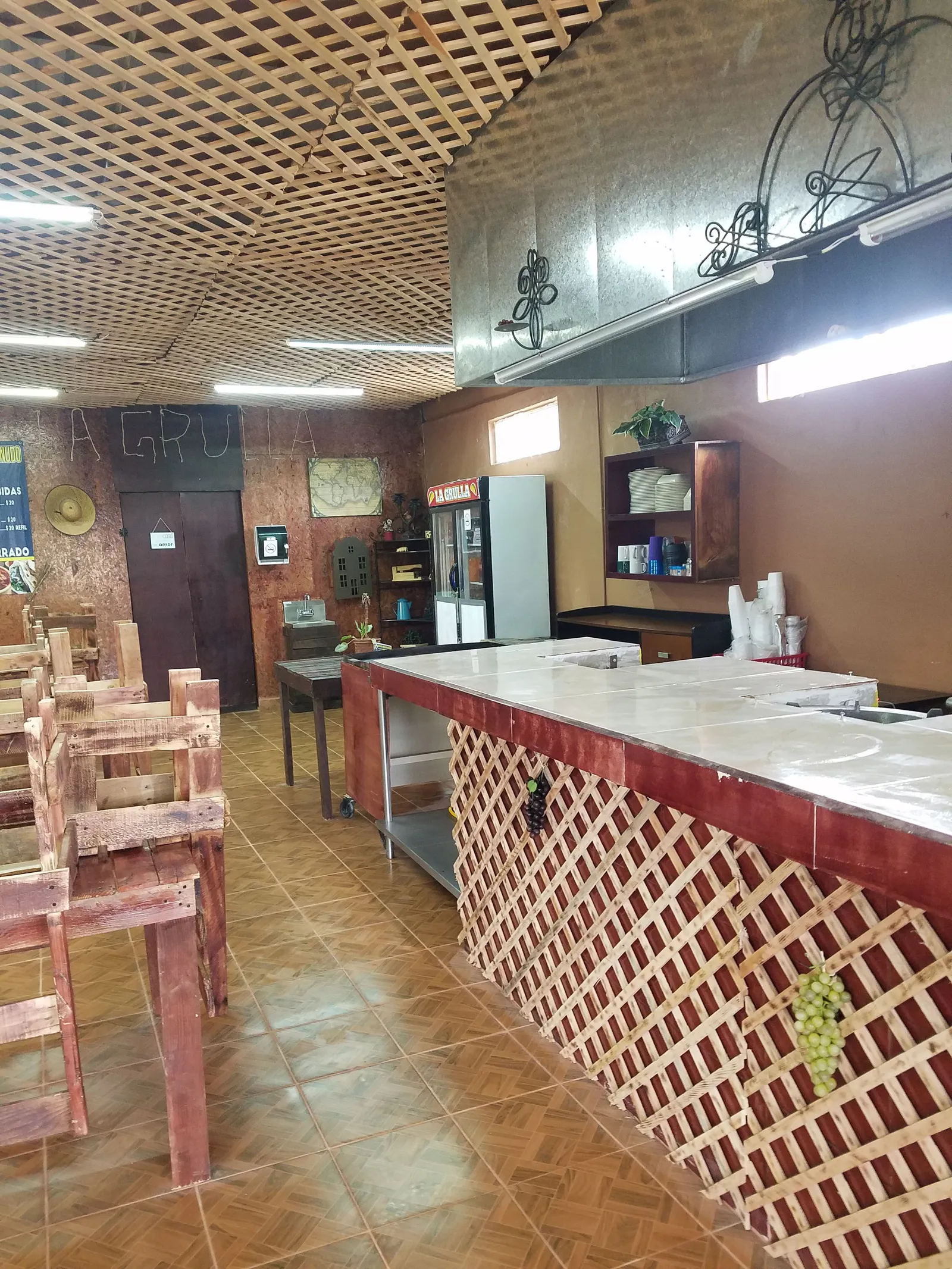 RESTAURANTE LA GRULLA!!!Barbacoa artesana(ejido urapan)l image 4