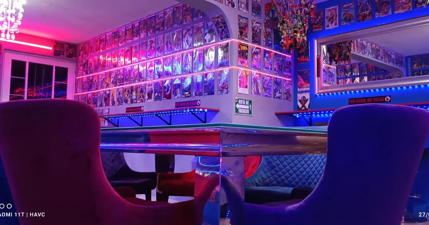 Homero's wings image 1