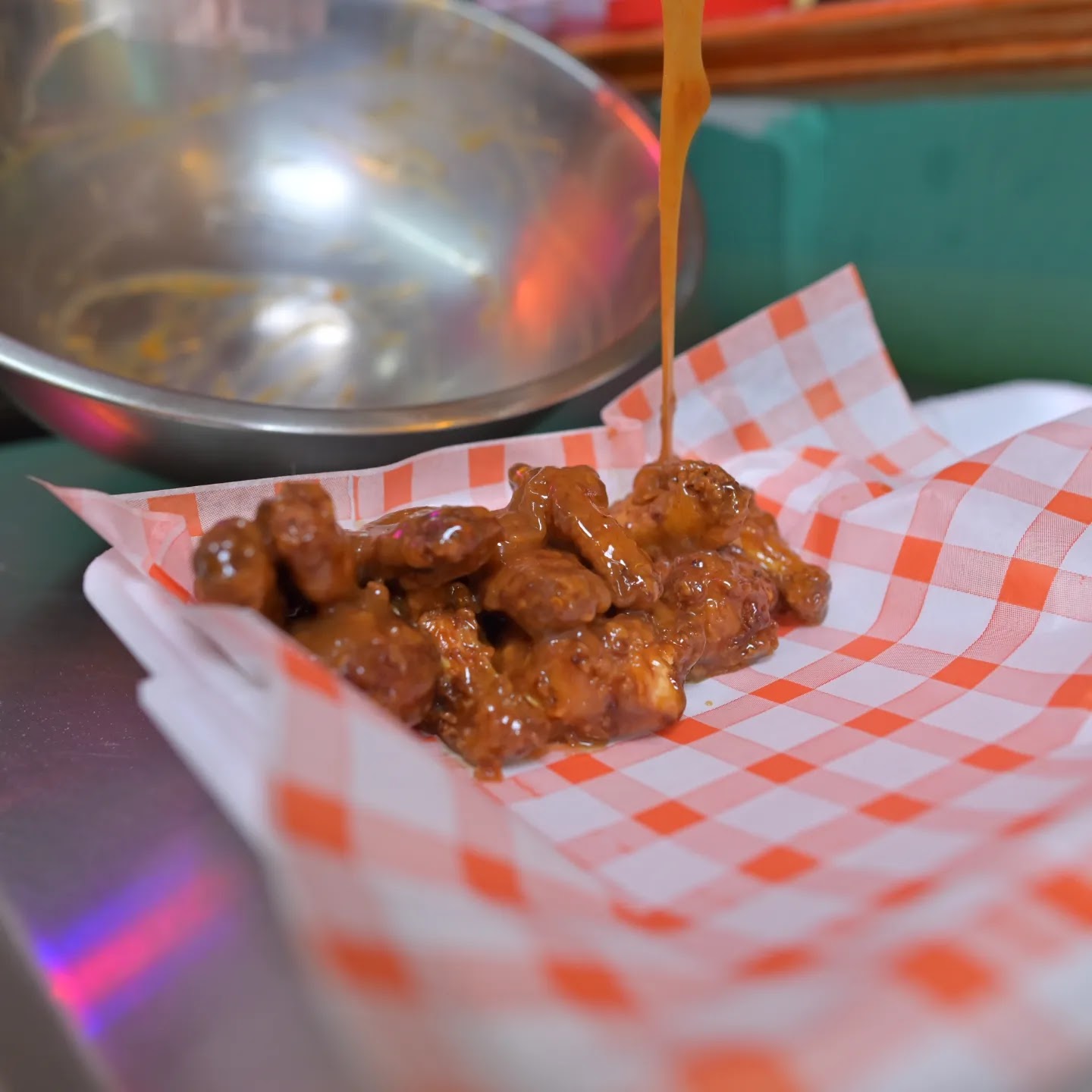 Homero's wings image 4