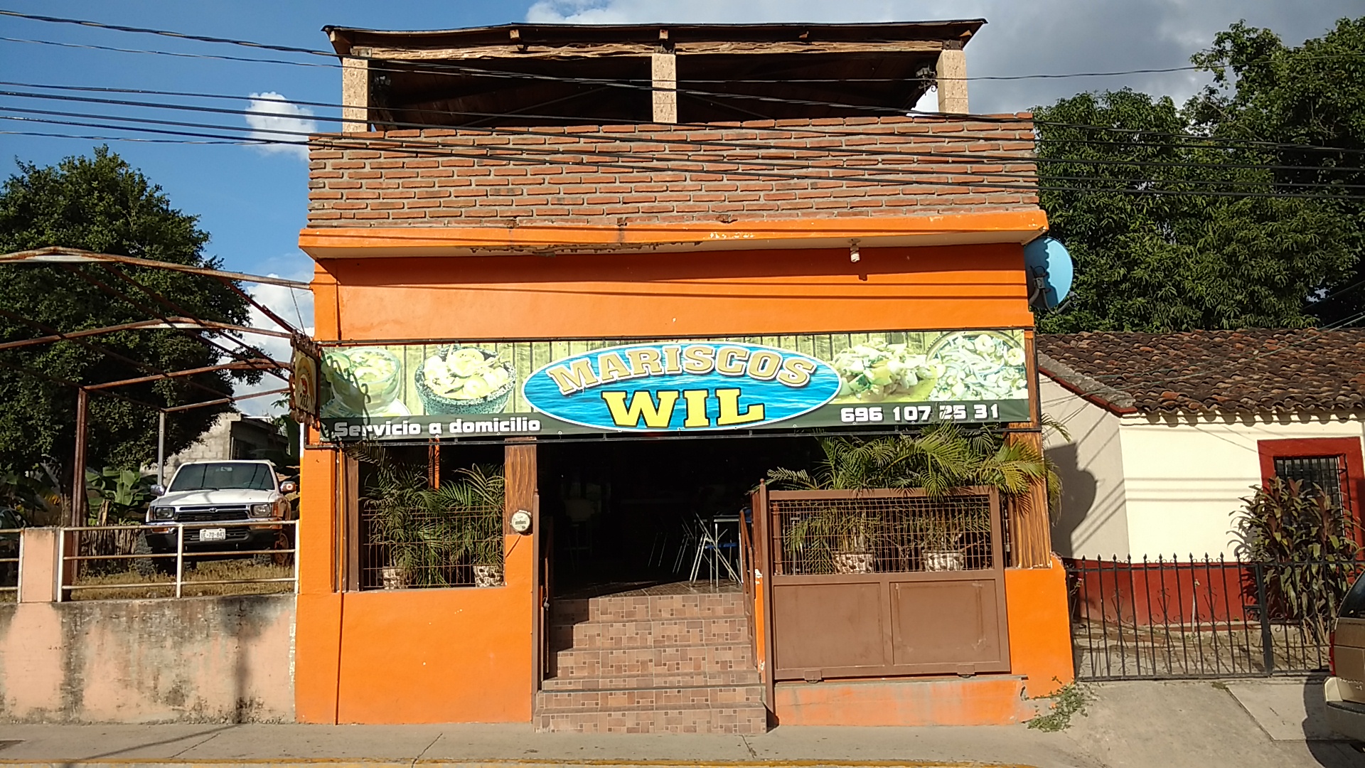 Mariscos Will image 6