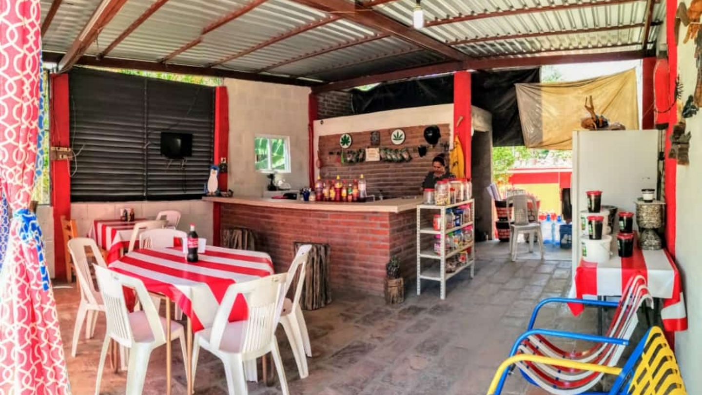 Antojitos La Neni image 1