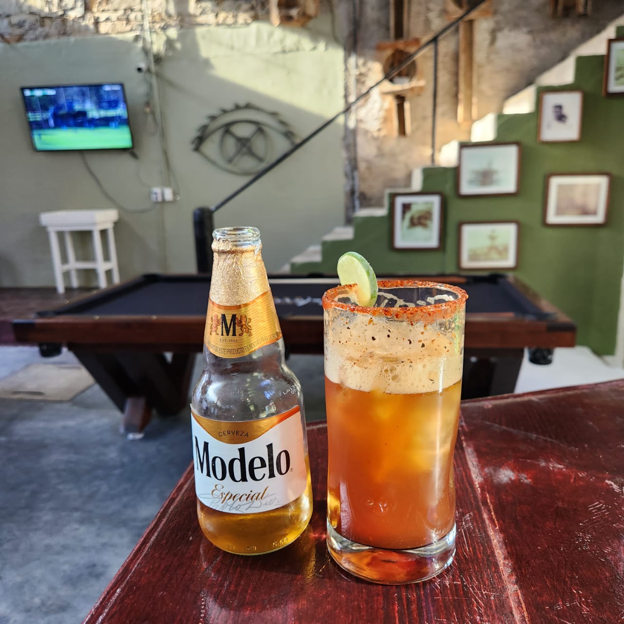 Plutarcos Bar image 9