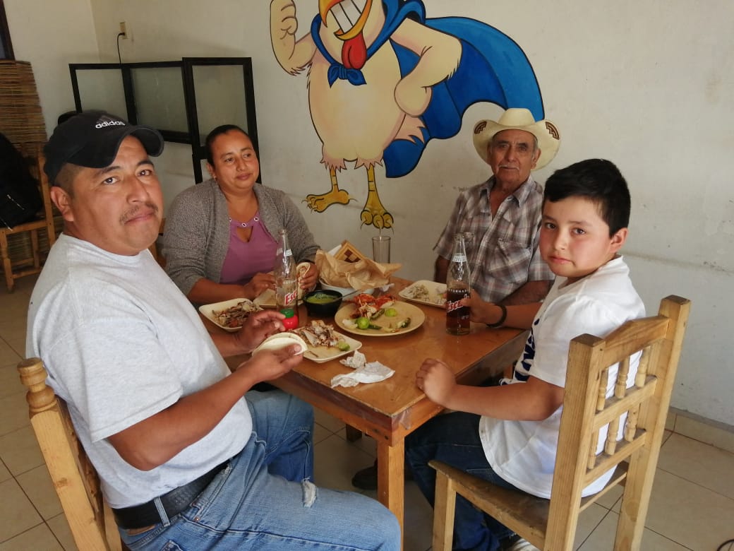 Pollo "Los Compadres" image 3