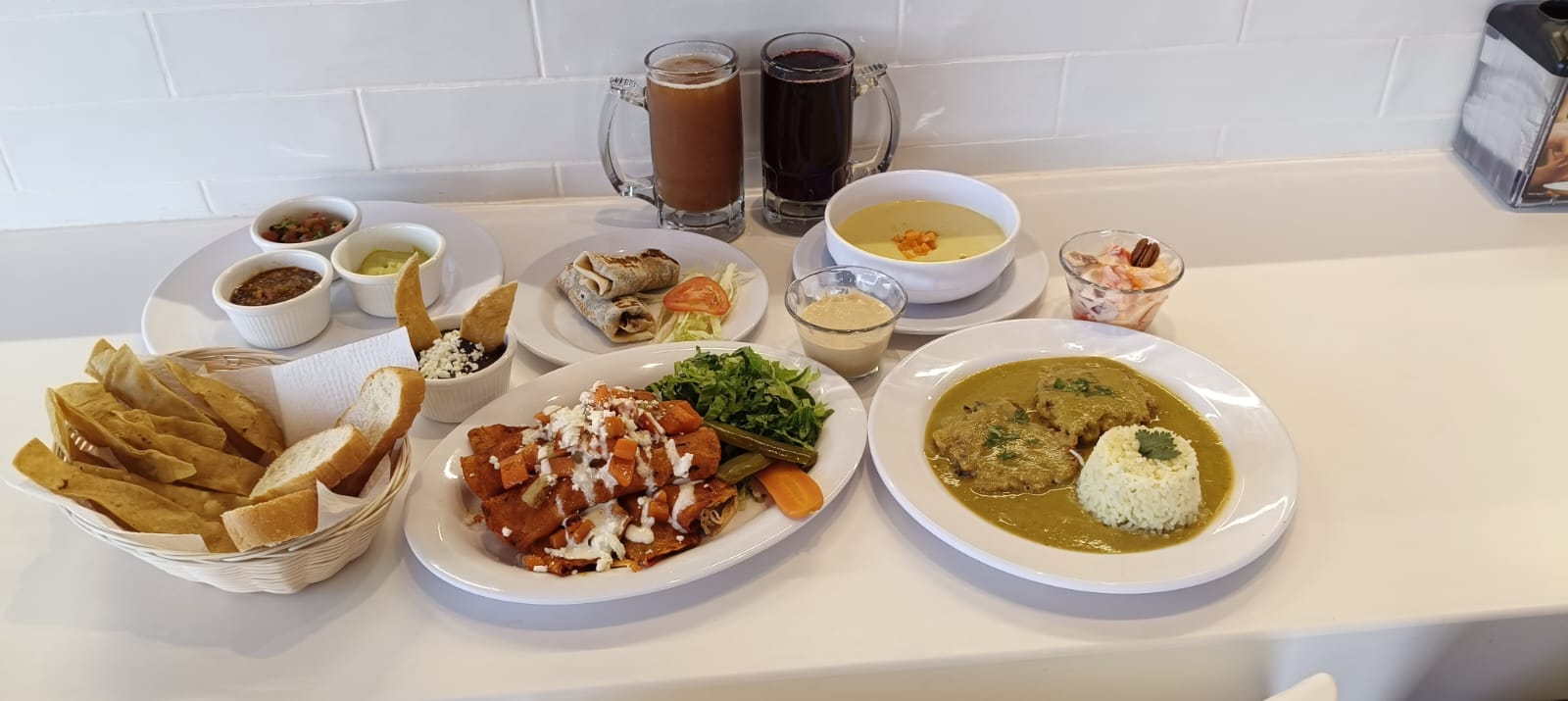 Club kilómetro Fonda Cafe image 6