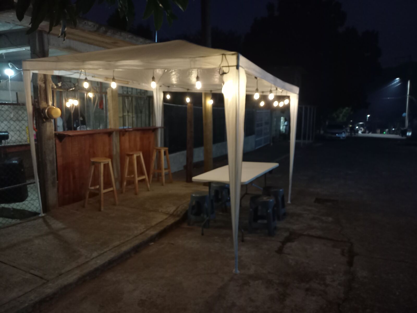 JOSGAR BURGERS image 4
