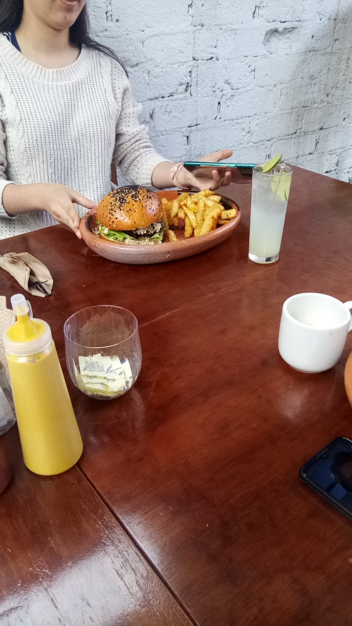 Restaurante Xhine snack&bar image 8