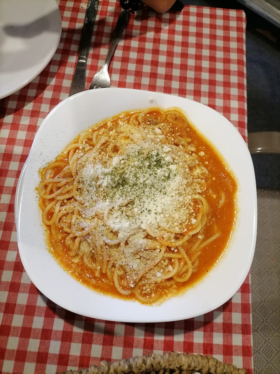 Falos Pizza image 10