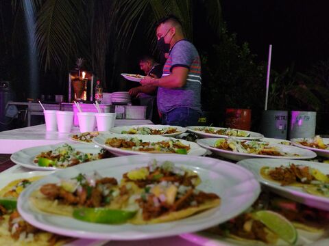 Taqueria "El Jefe" image 3