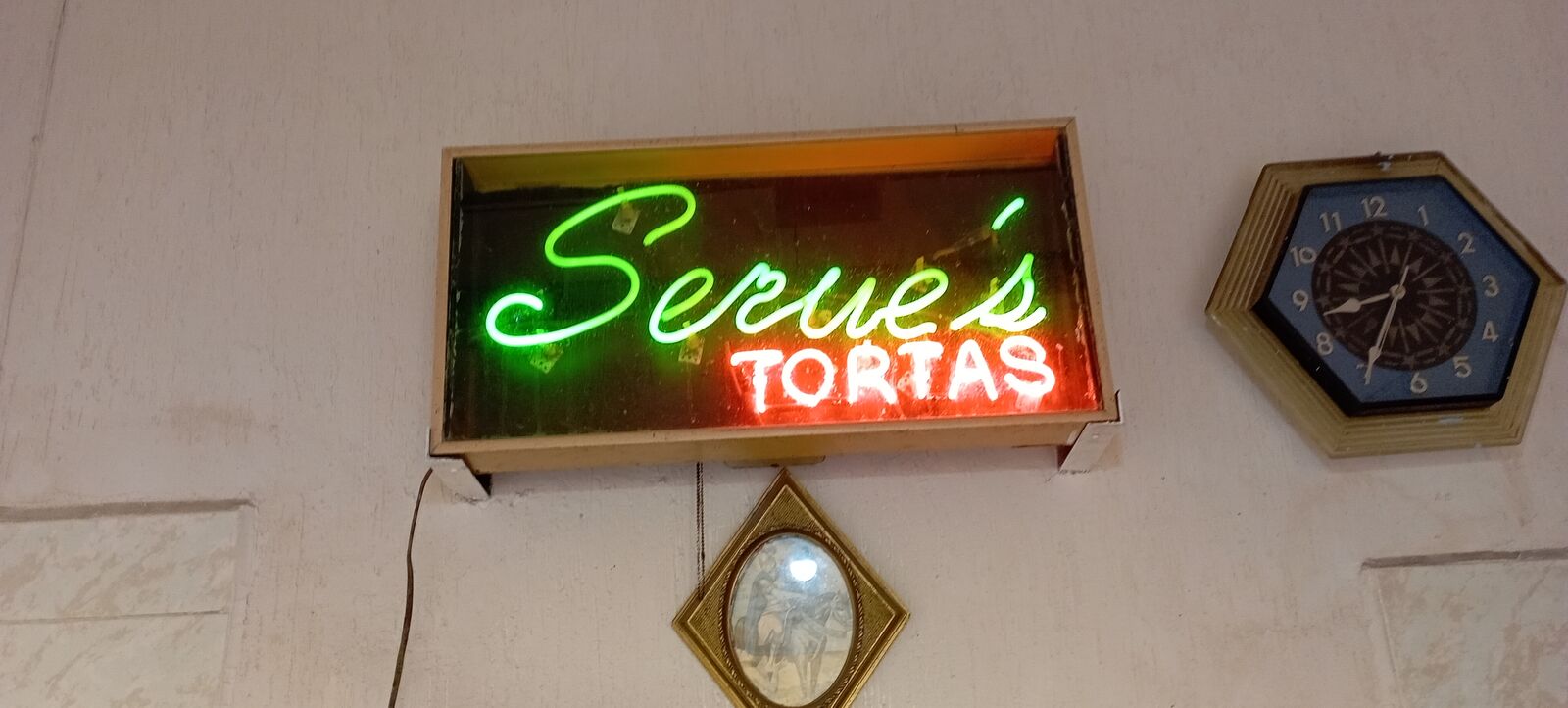 Serves tortas image 1