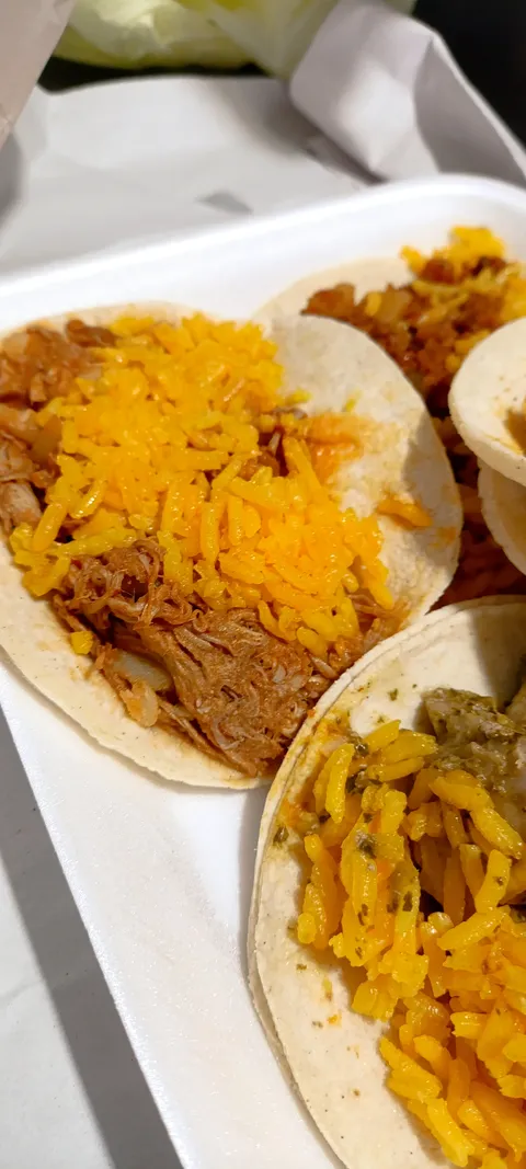 Taqueria Lobin image 3