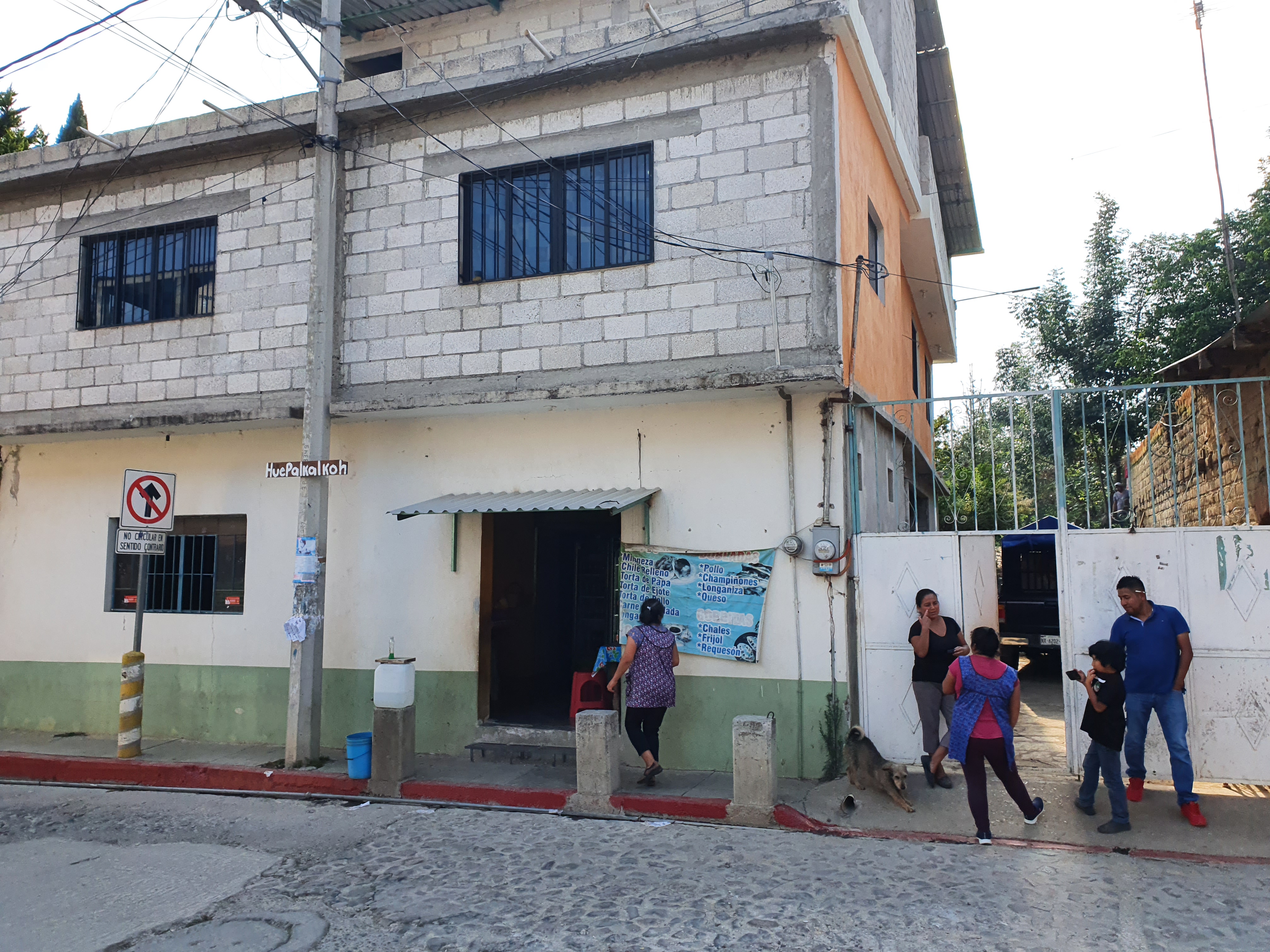 Antojitos Alonso image 2