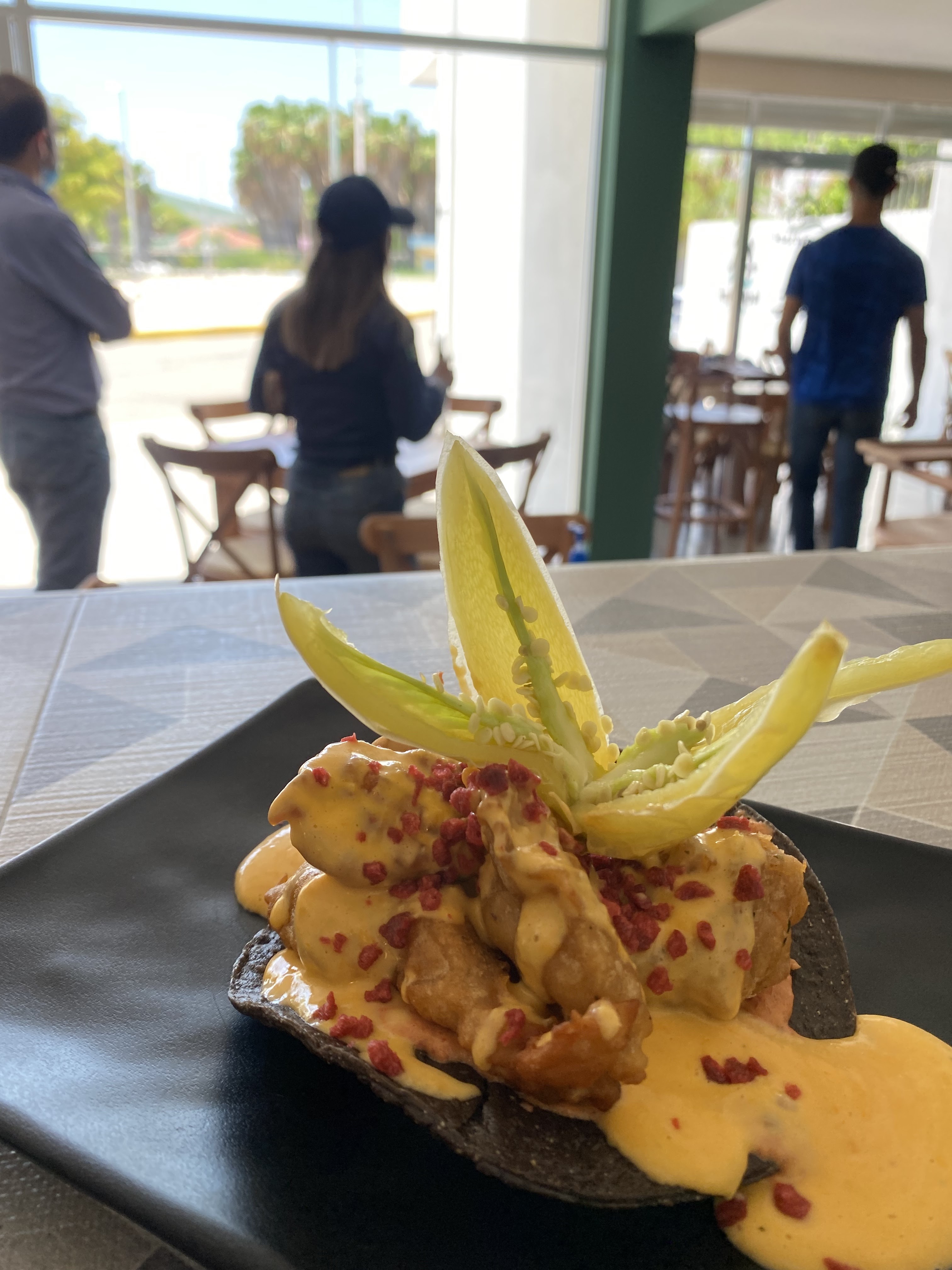 Emanuel cocina de mar image 5