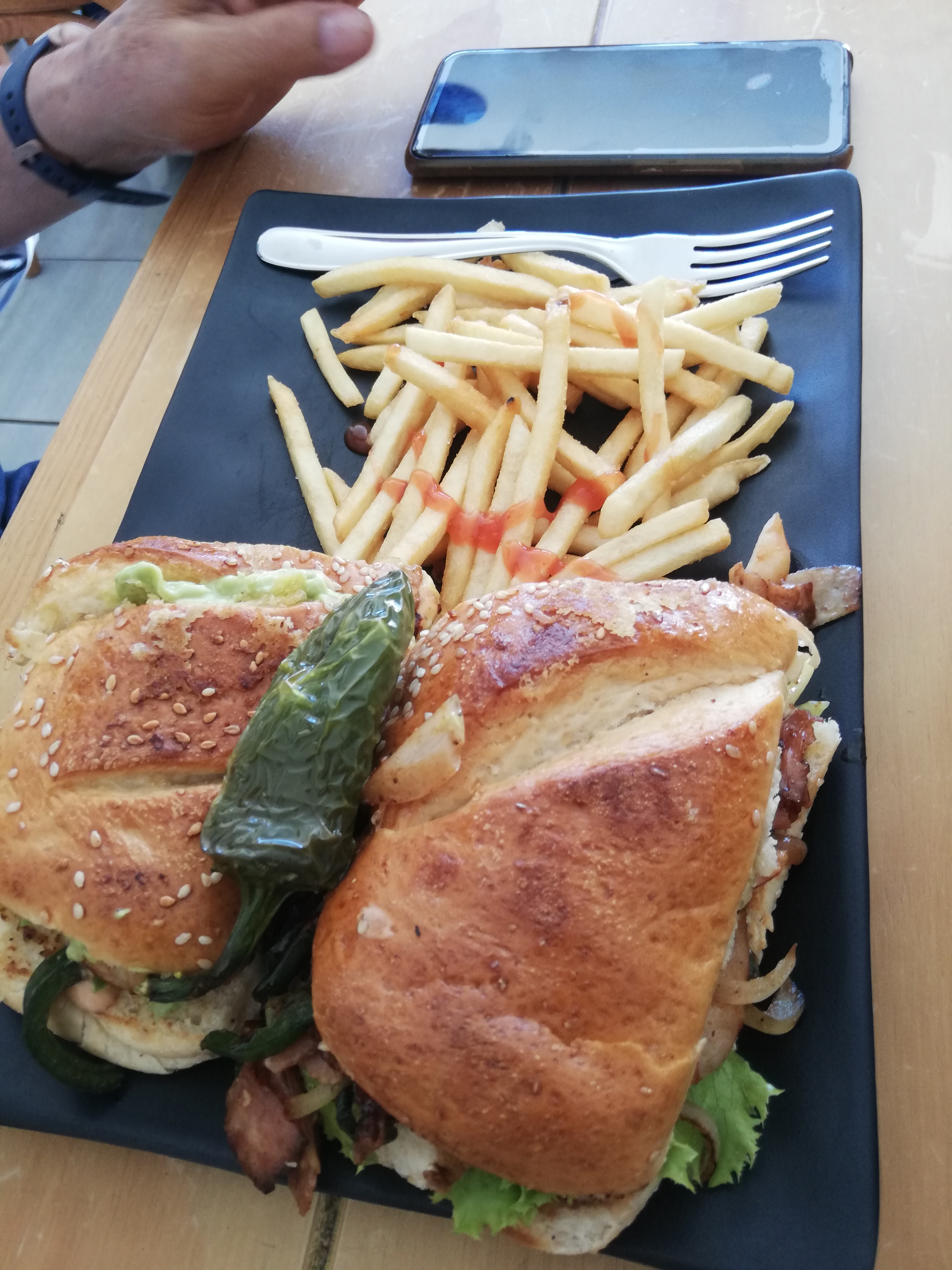 Emanuel cocina de mar image 8