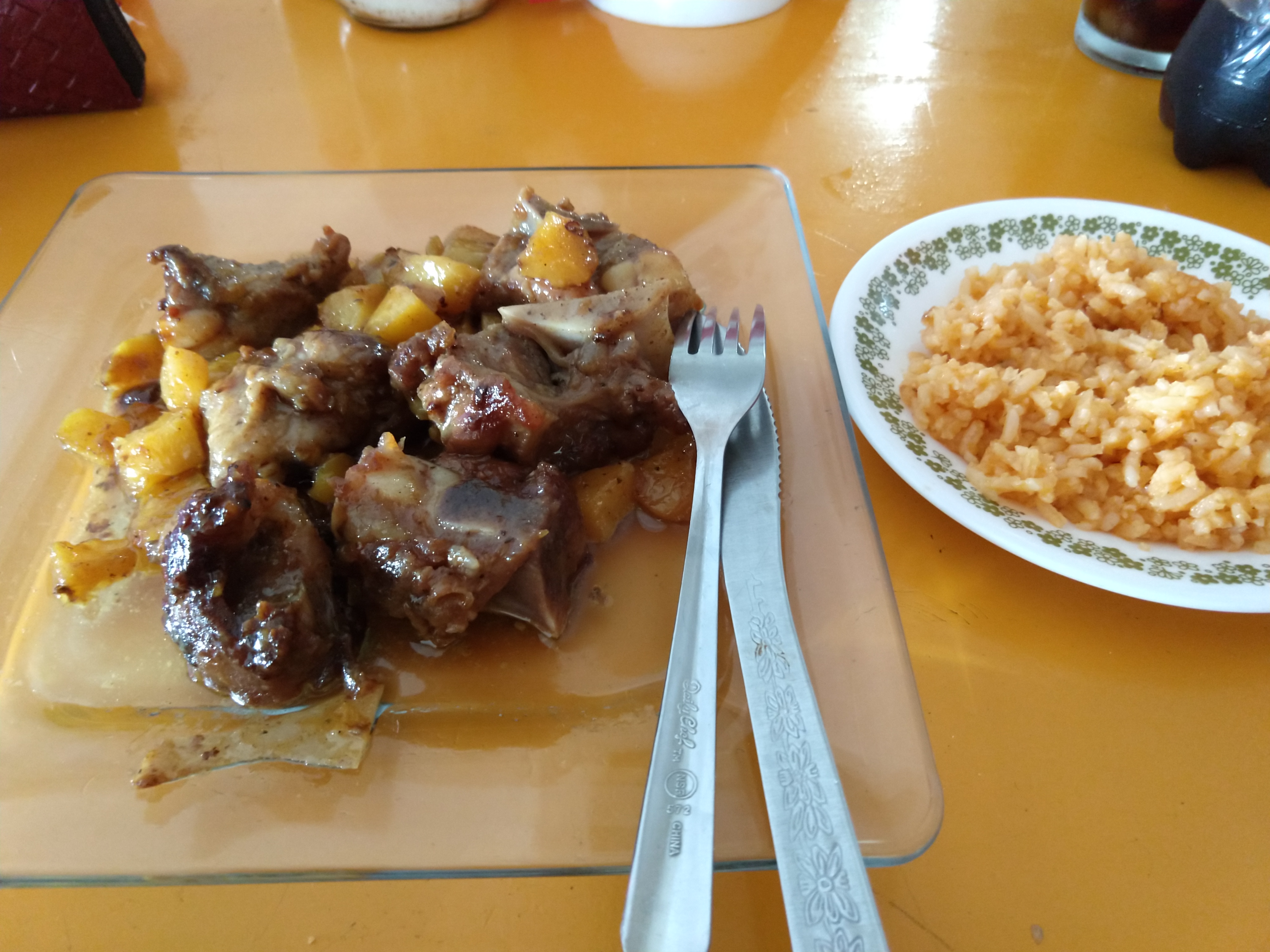 Cocina Económica Mi Capitán image 2