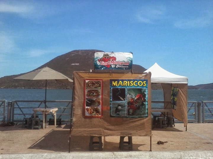 Mariscos El Malecon image 1