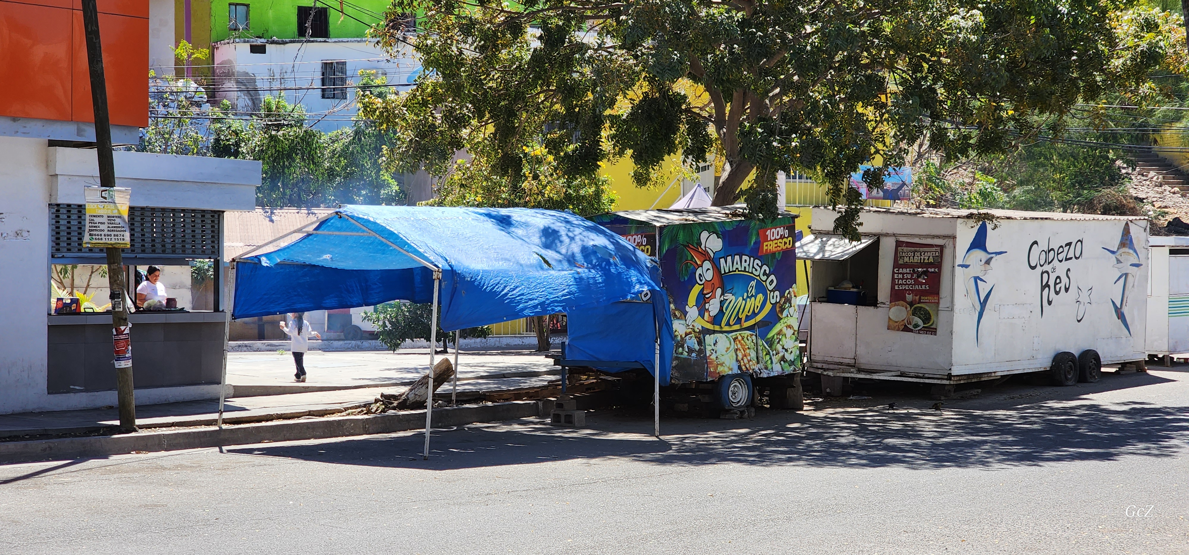 Mariscos "El Nipo" image 1