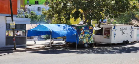 Mariscos "El Nipo" image 1