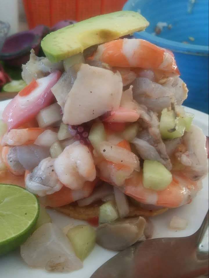 Mariscos "El Nipo" image 4