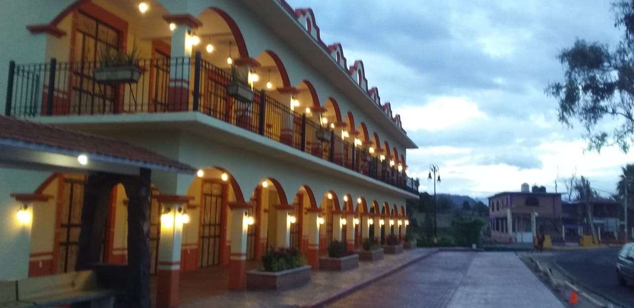 El parrillero ,ayapango edo.de México image 8