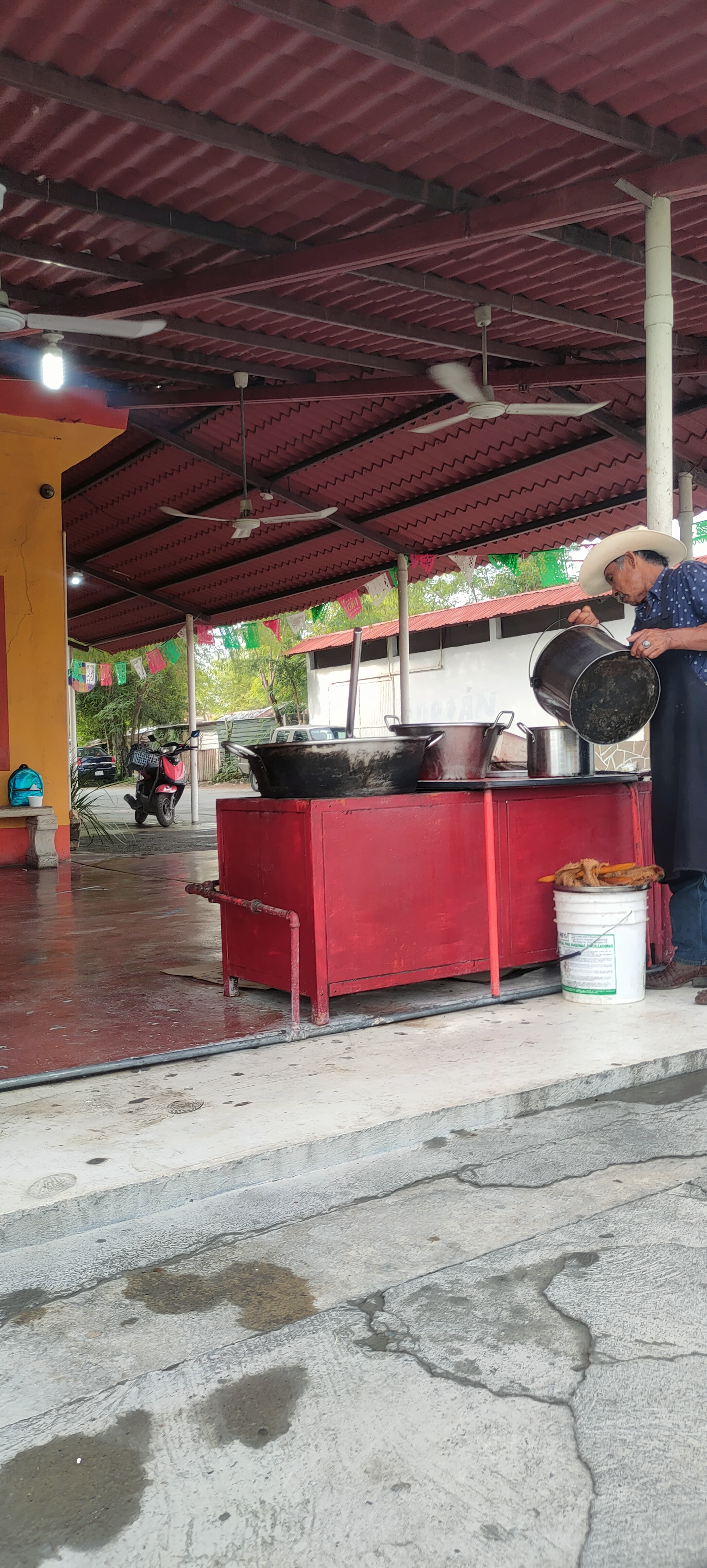 Asadero Alvarez image 7