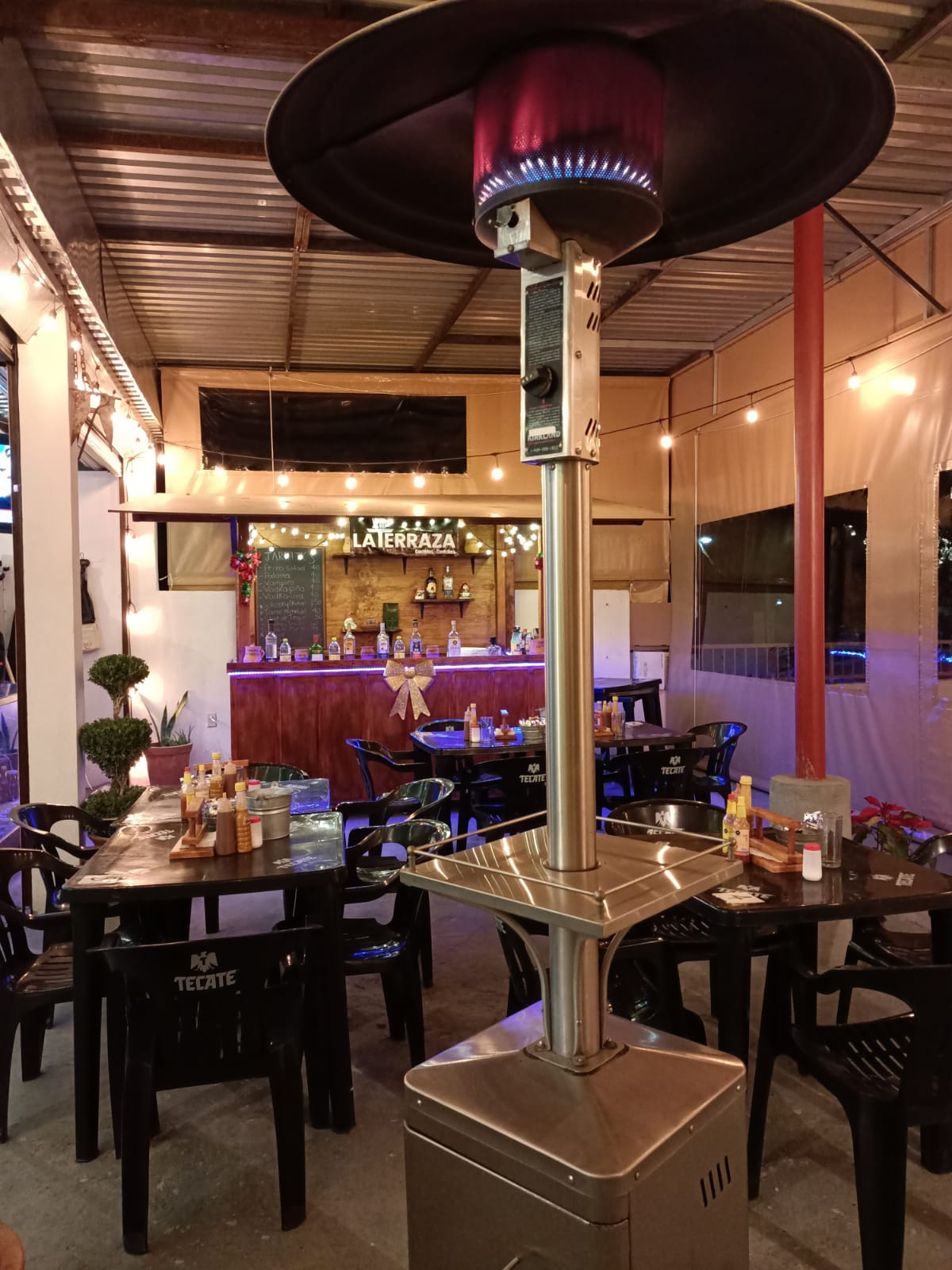 LA TERRAZA Cócteles & Ceviches image 1