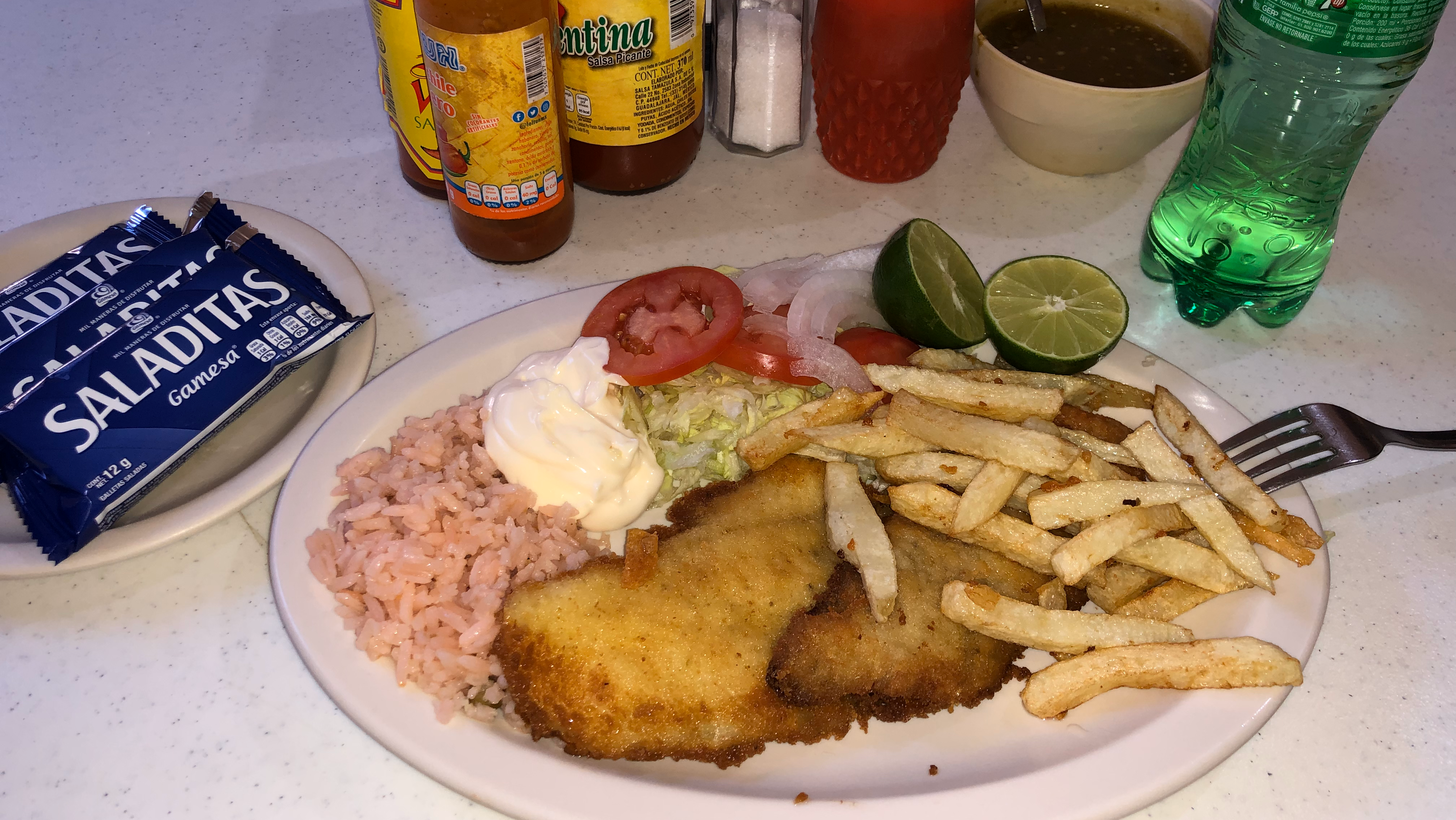 Restaurant Los Portales image 1