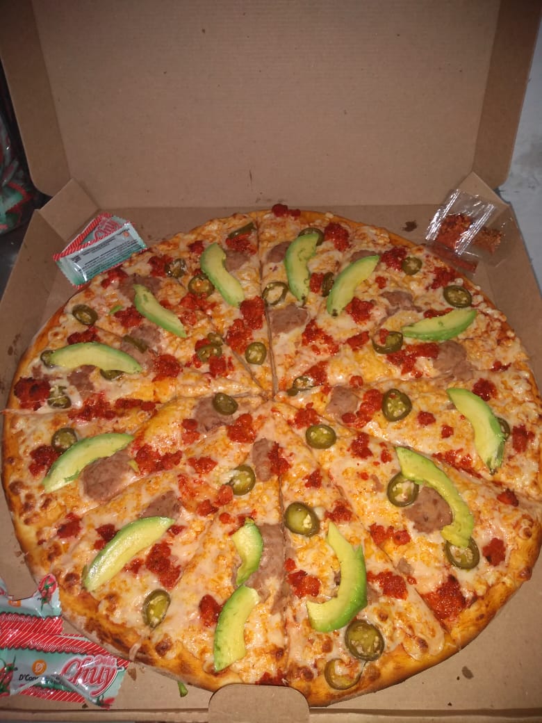 Venecias Pizza image 1