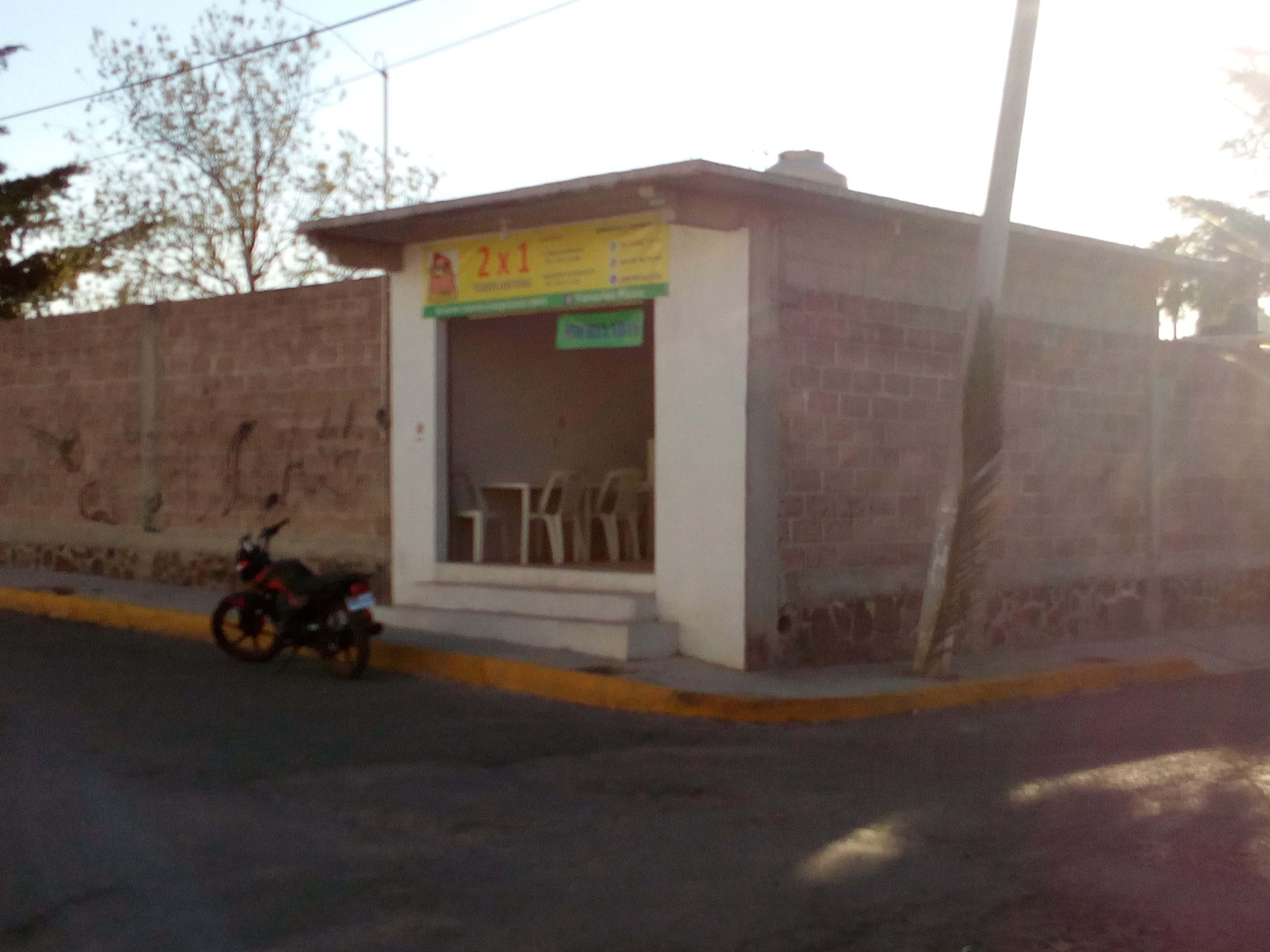 Venecias Pizza image 3