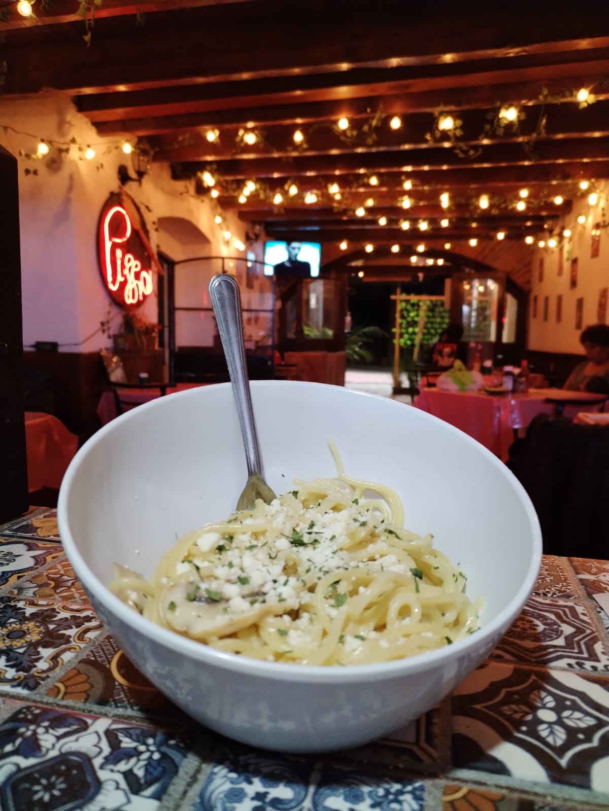 Rústico pizzas y pastas image 2