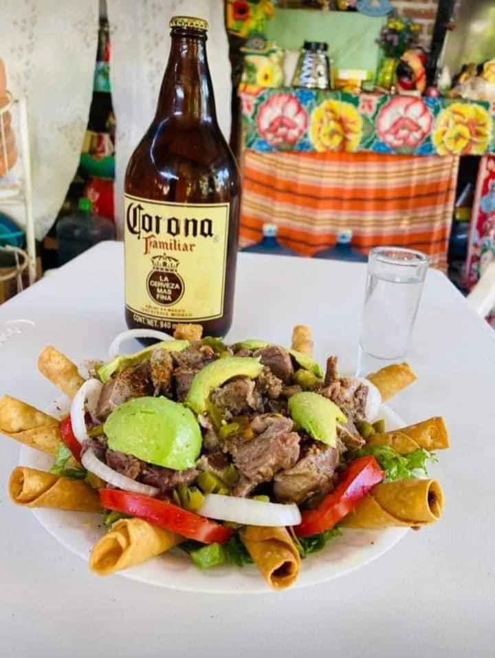 Pozolería "El sazón de la abuela" image 4