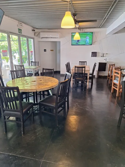 F.I.S.H. Fresh Intl. Seafood House image 1