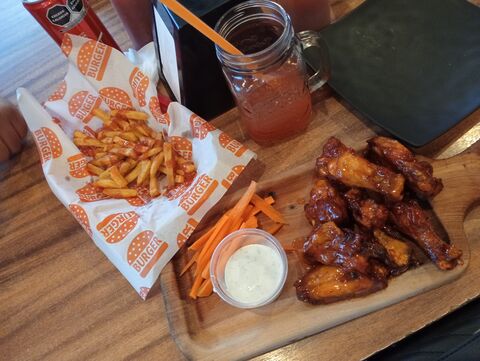 Buffa Wings image 7
