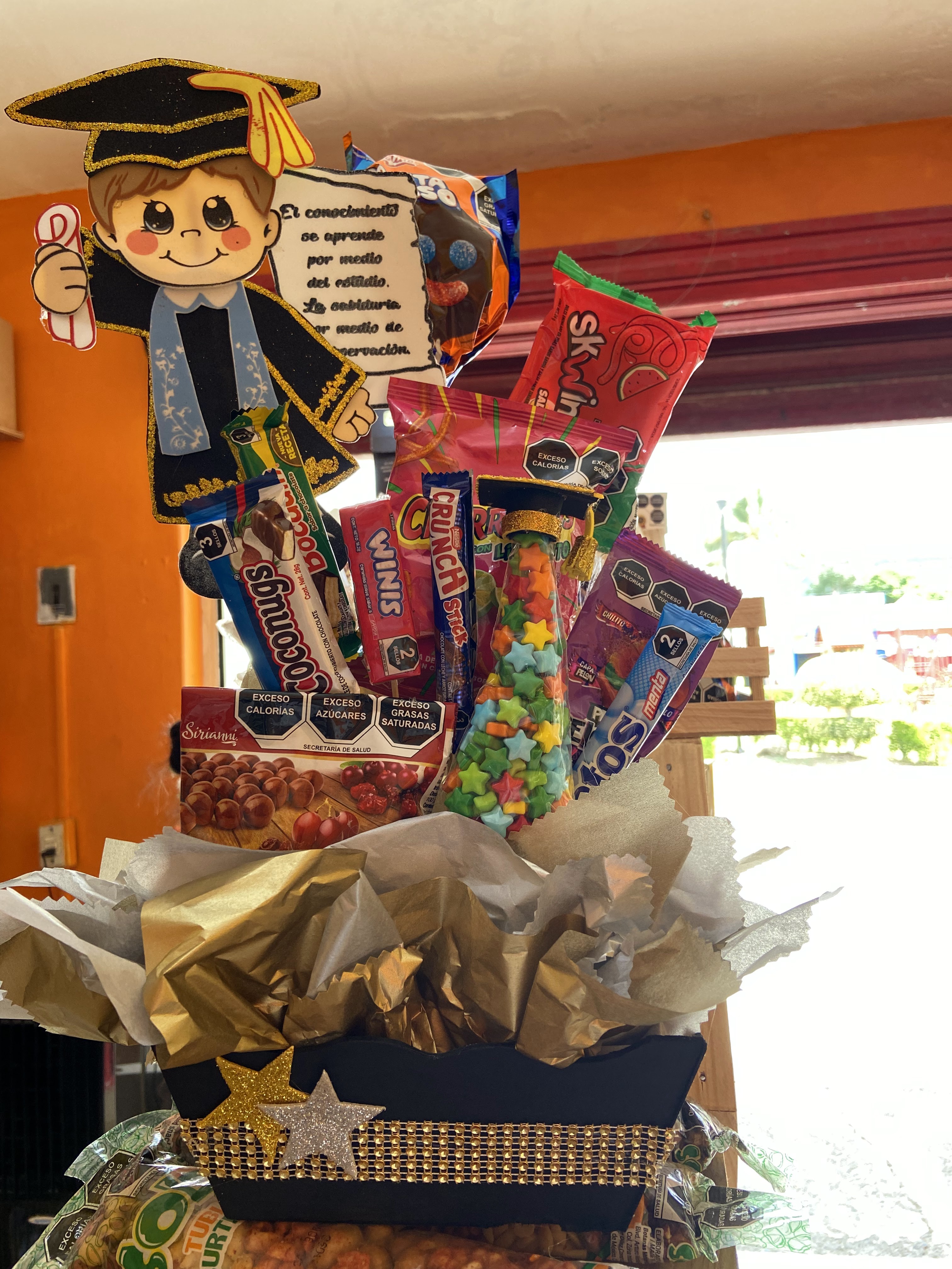 Tienda De Dulces "La Casa Del Regalo" image 3