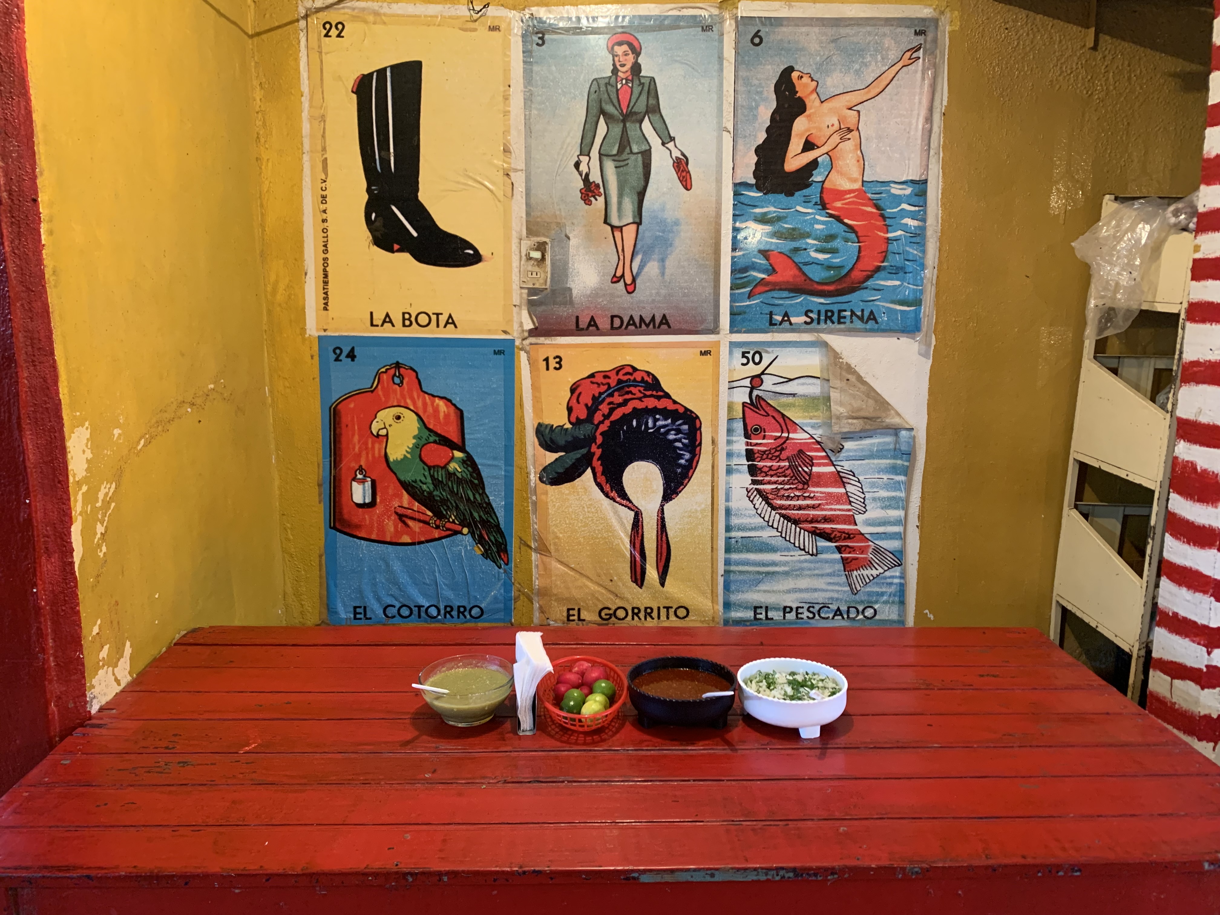 Taqueria la lotería image 7