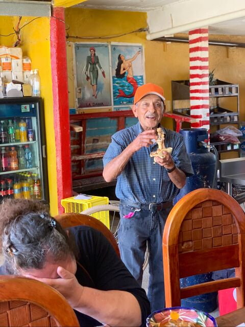 Taqueria la lotería image 8