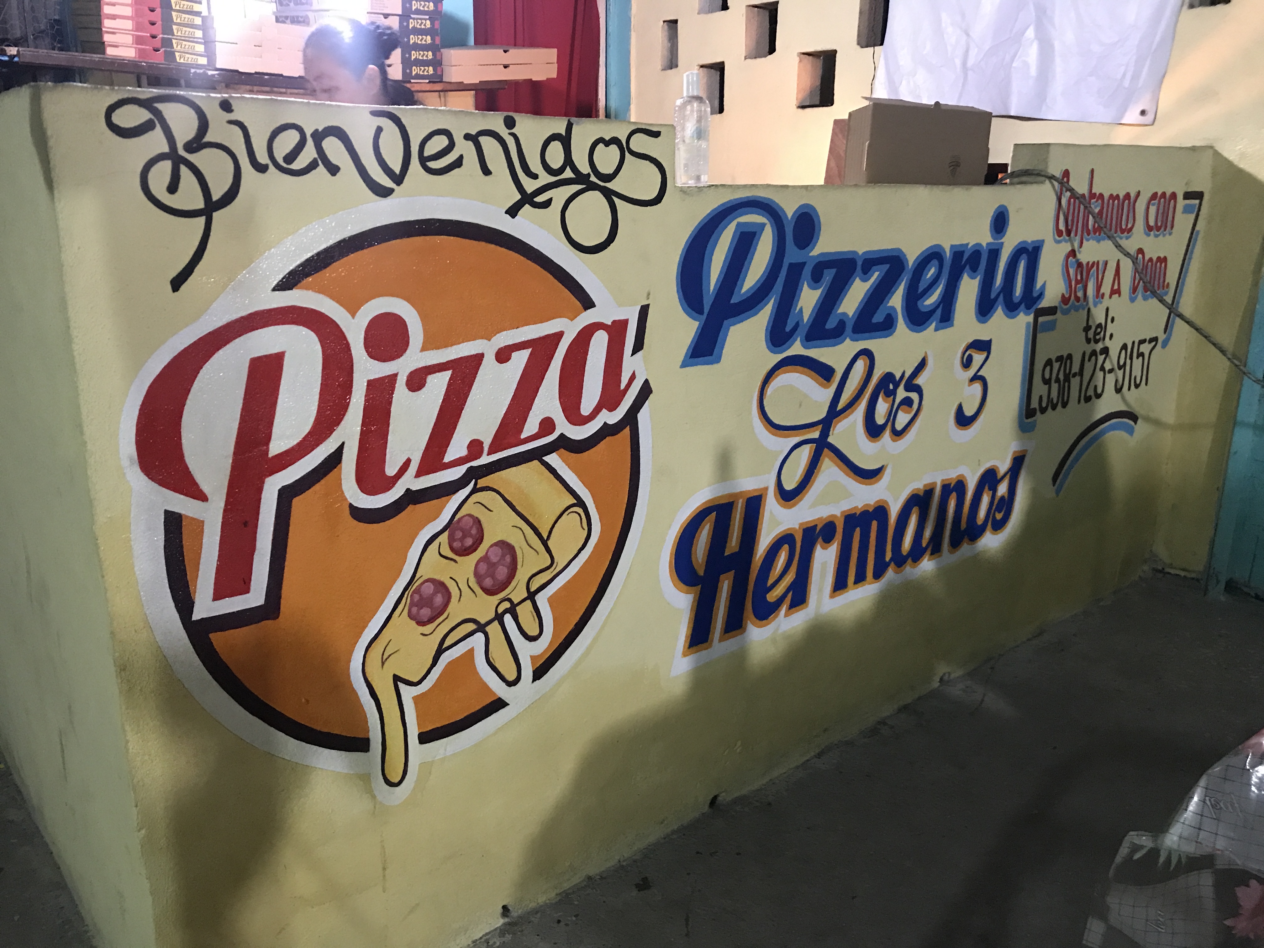 Pizzeria 3 Hermanos image 4