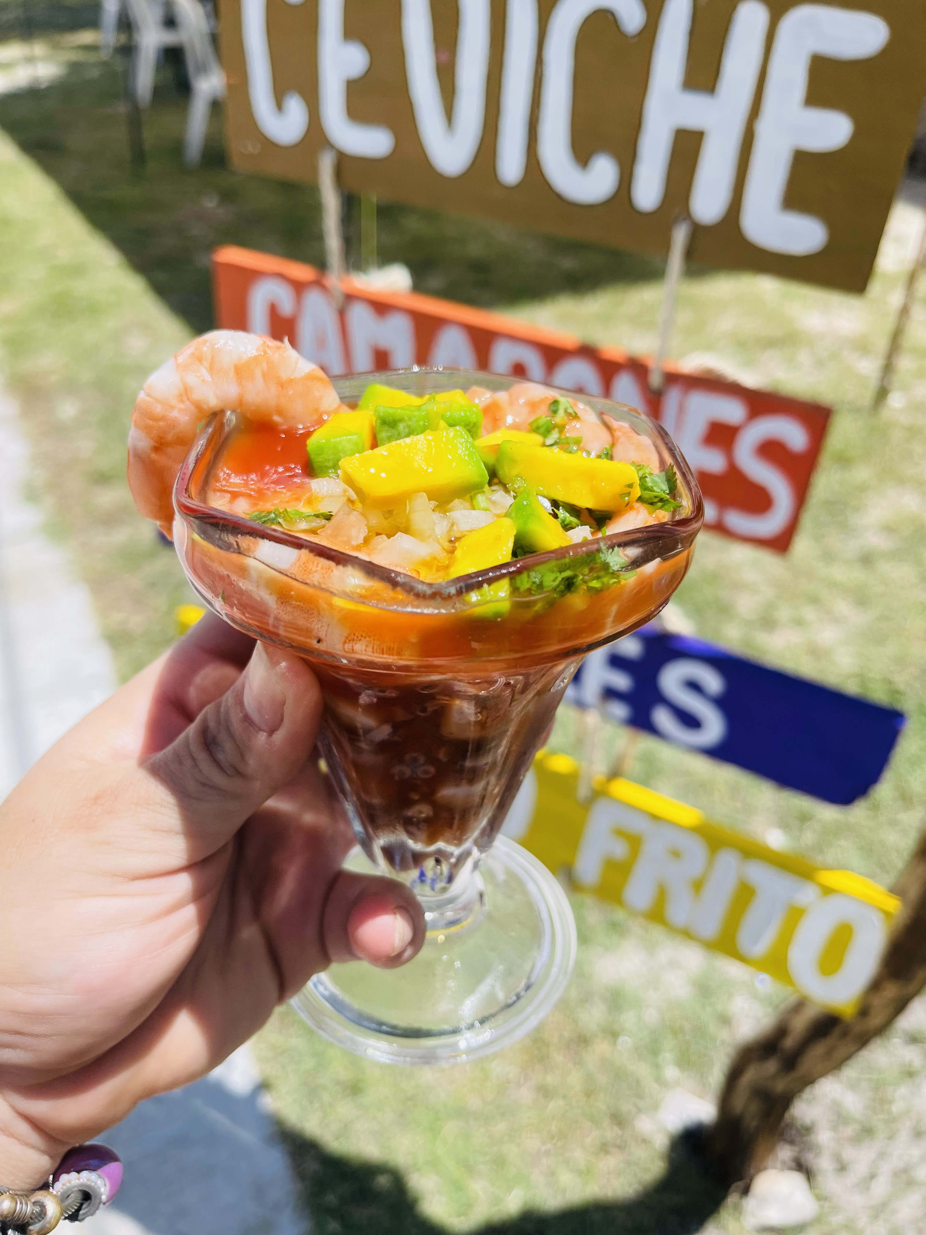 Coctelería !AY AJA! image 4