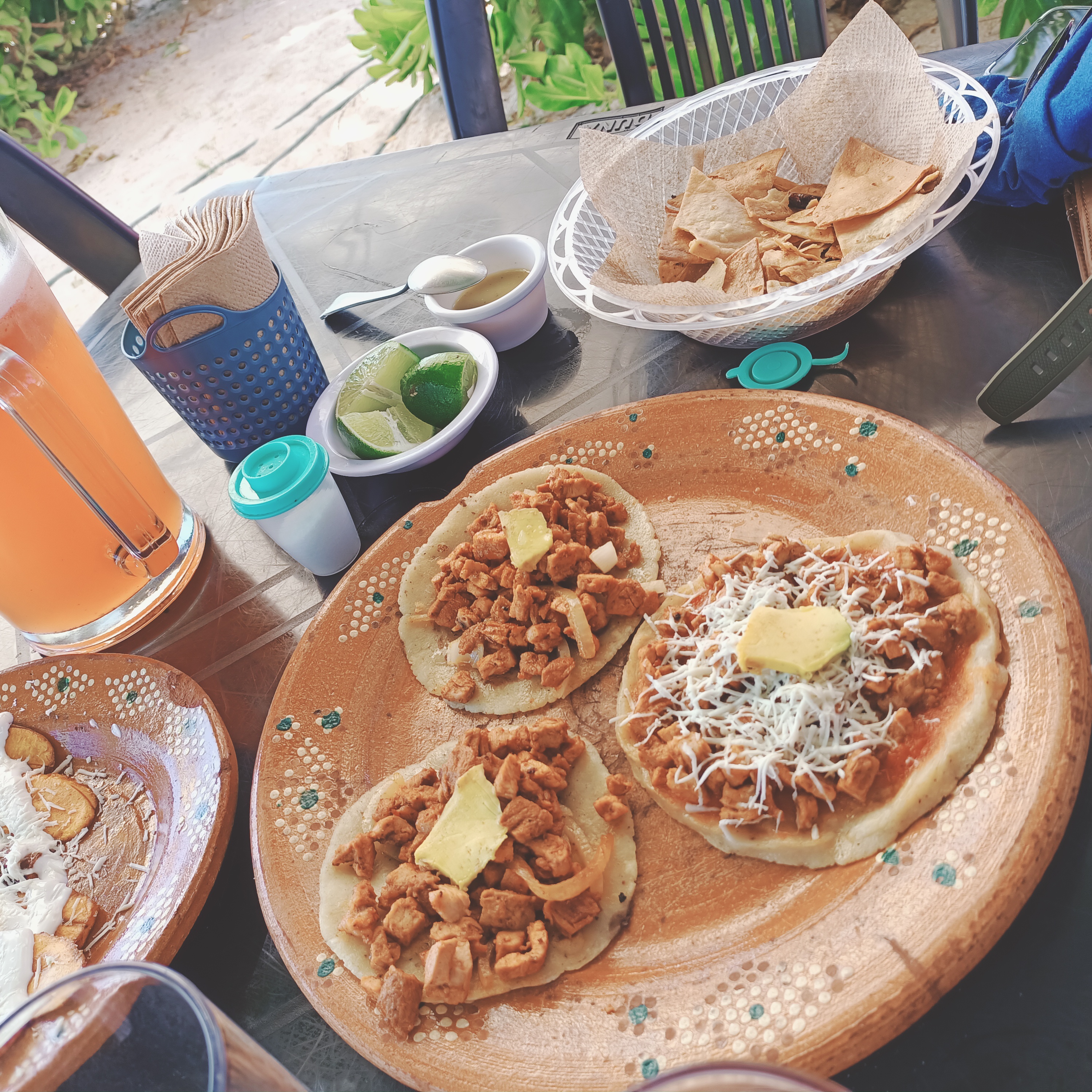 Coctelería !AY AJA! image 6