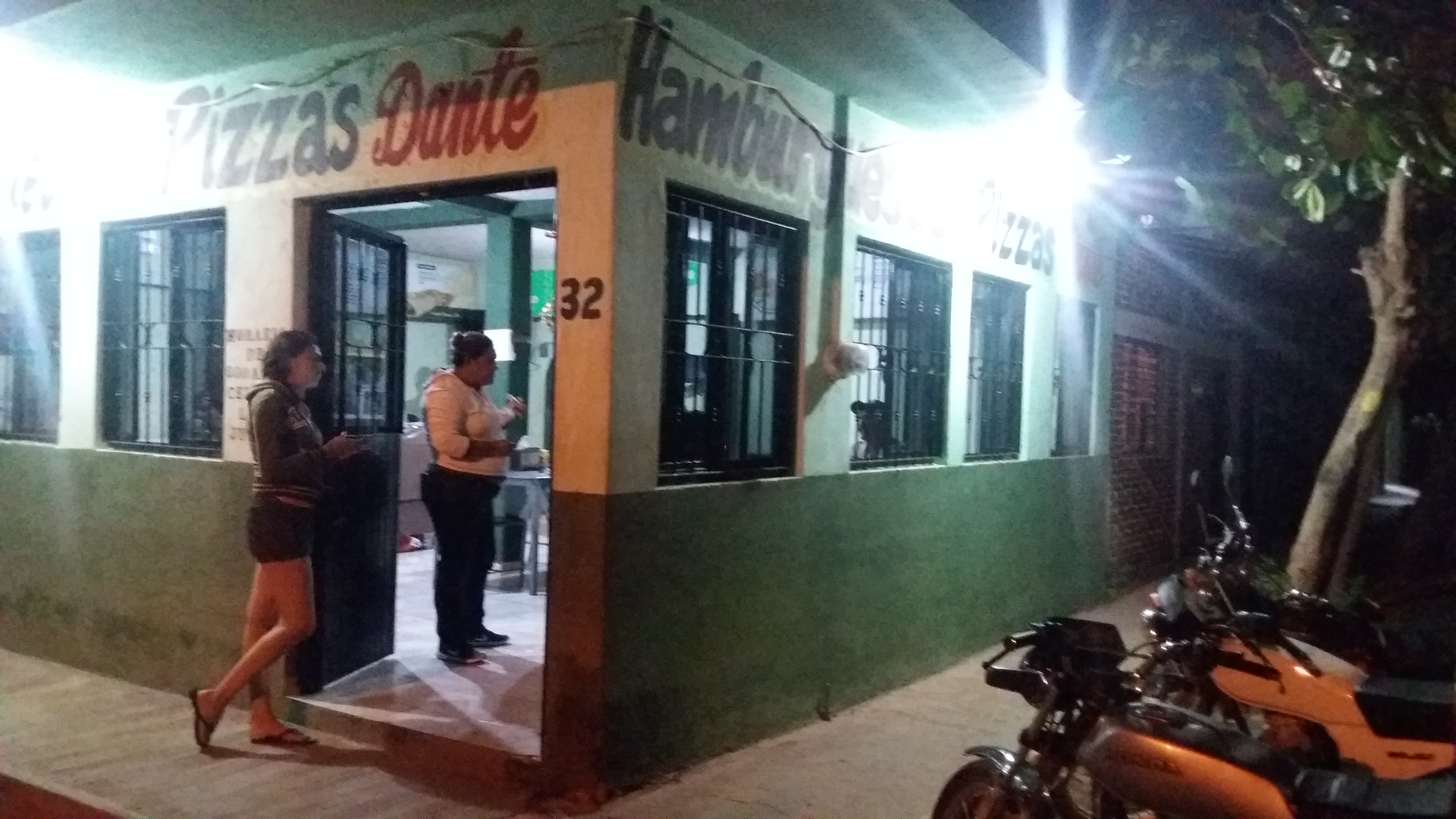 Hamburguesas Y Pizzas Dante image 3