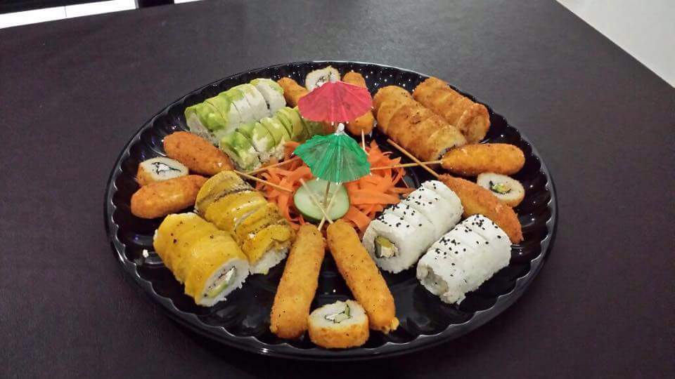 Kon-Lu Sushi image 8